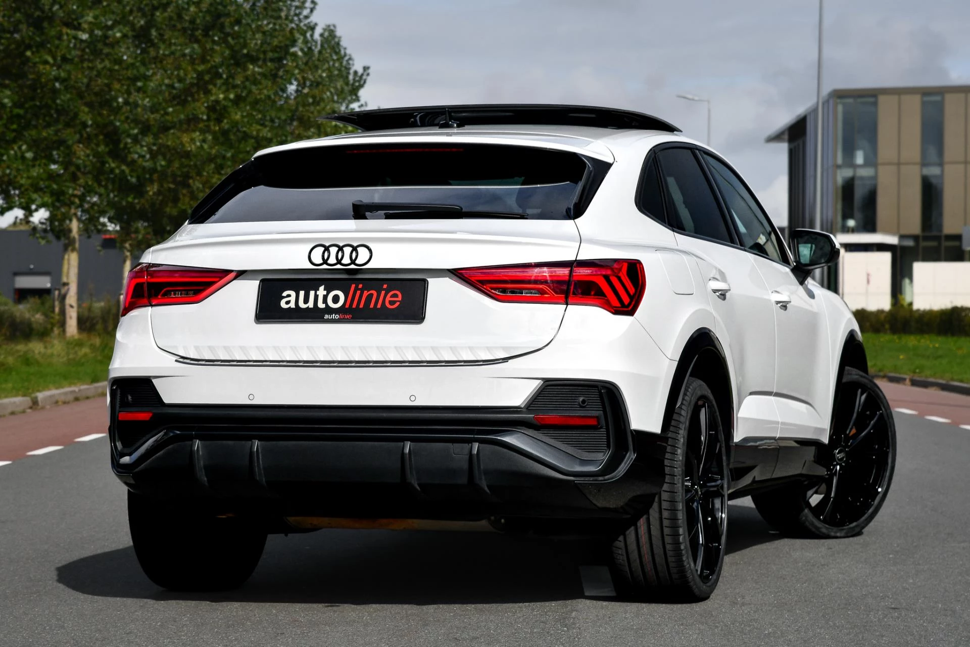 Hoofdafbeelding Audi Q3