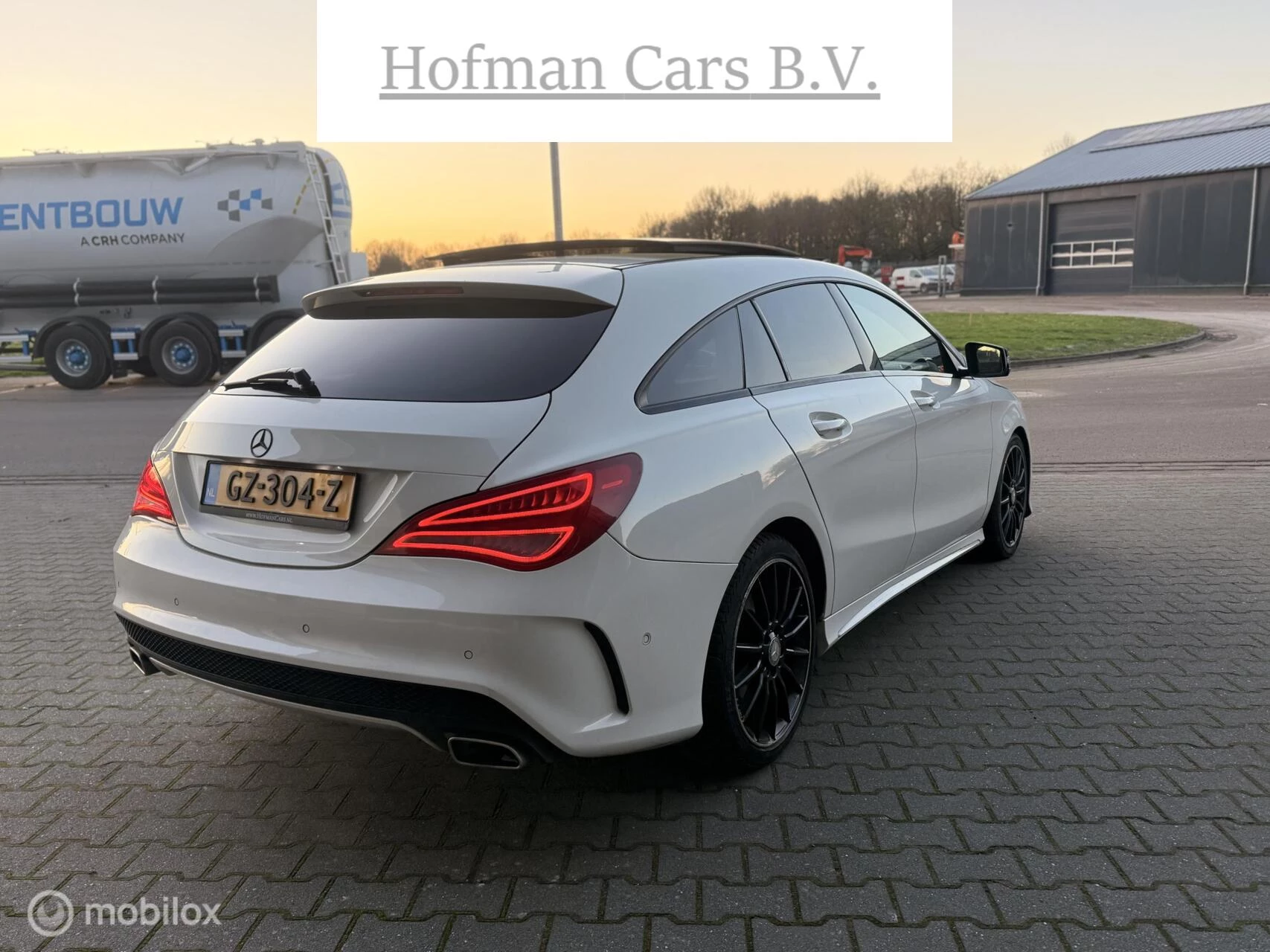 Hoofdafbeelding Mercedes-Benz CLA