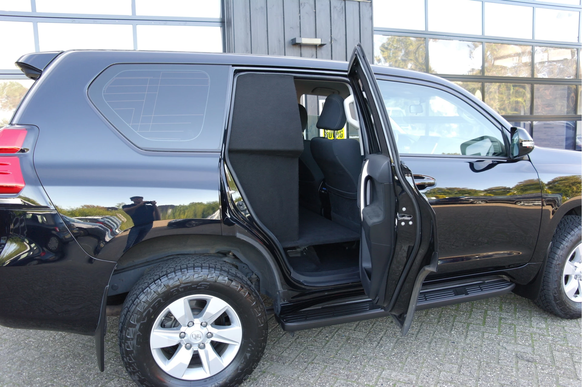 Hoofdafbeelding Toyota Land Cruiser