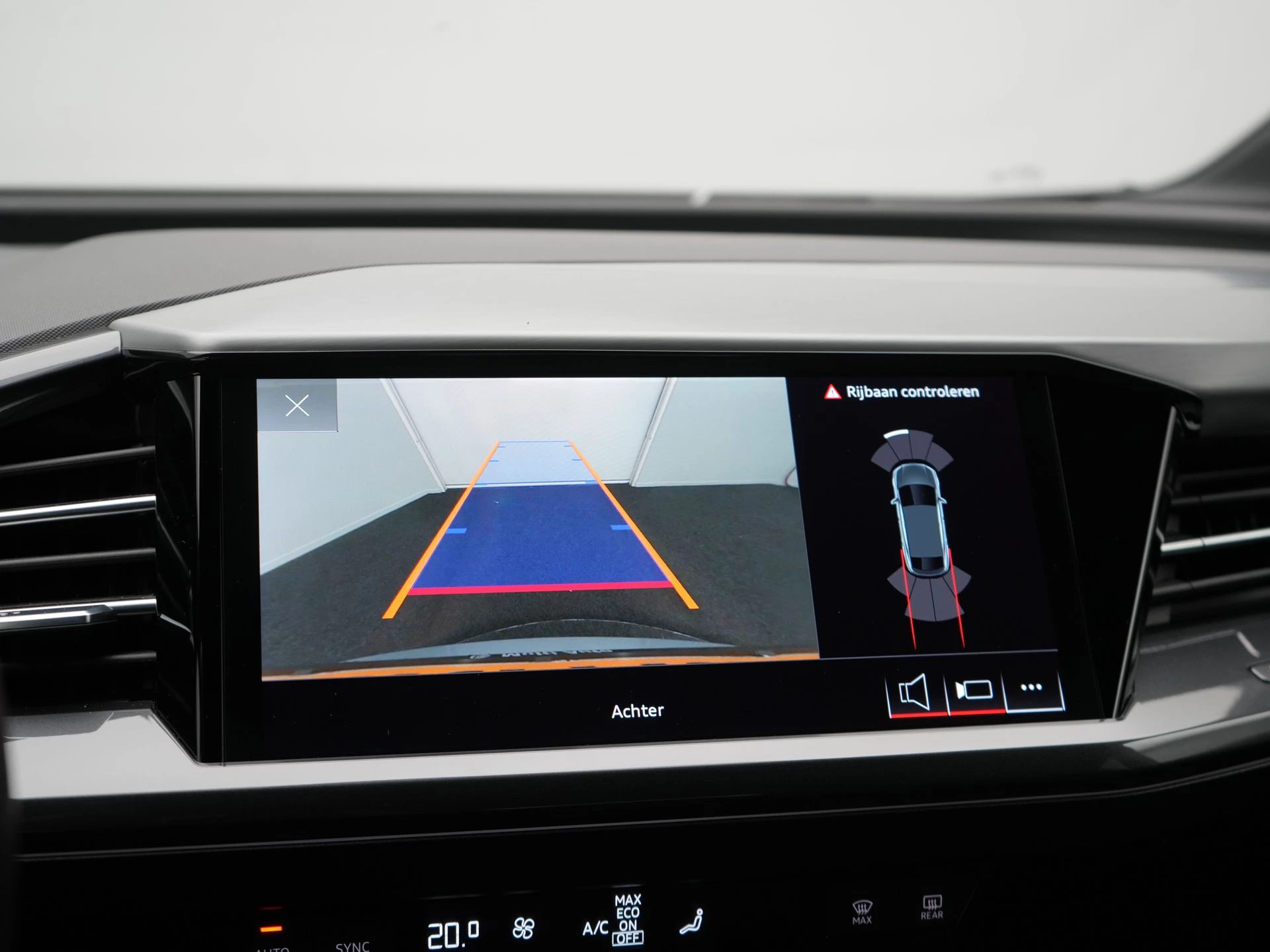 Hoofdafbeelding Audi Q4 e-tron