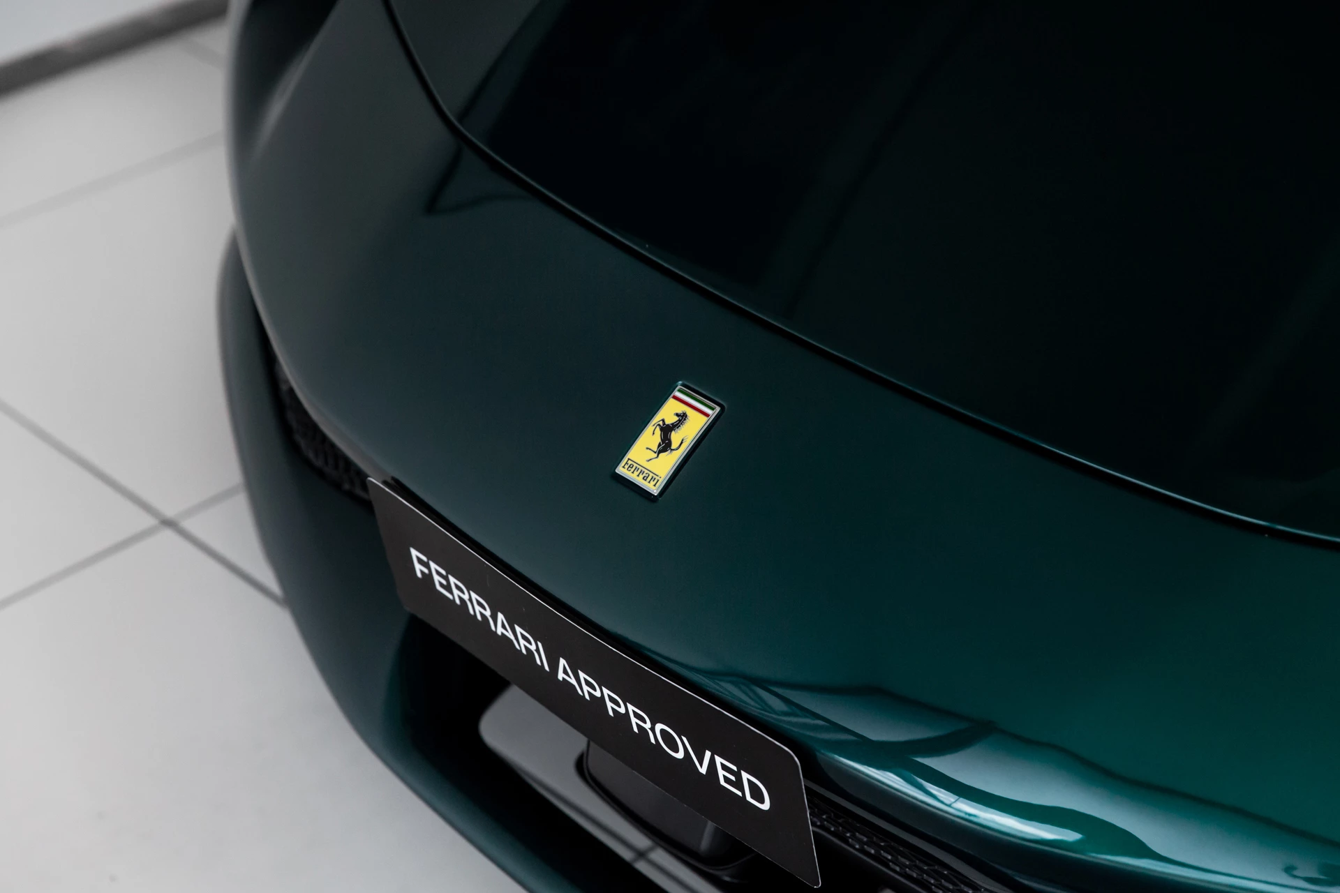 Hoofdafbeelding Ferrari 296