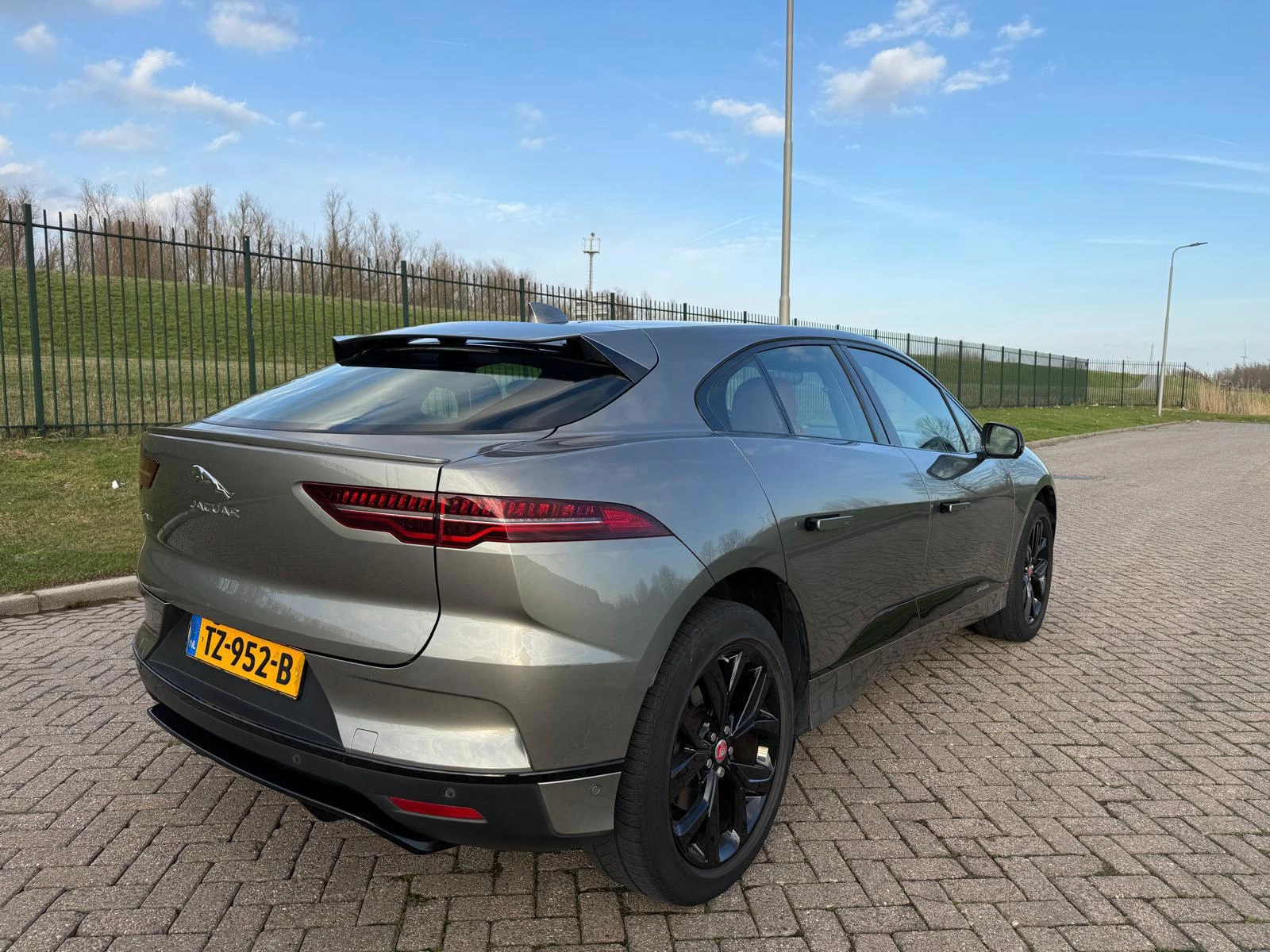 Hoofdafbeelding Jaguar I-PACE