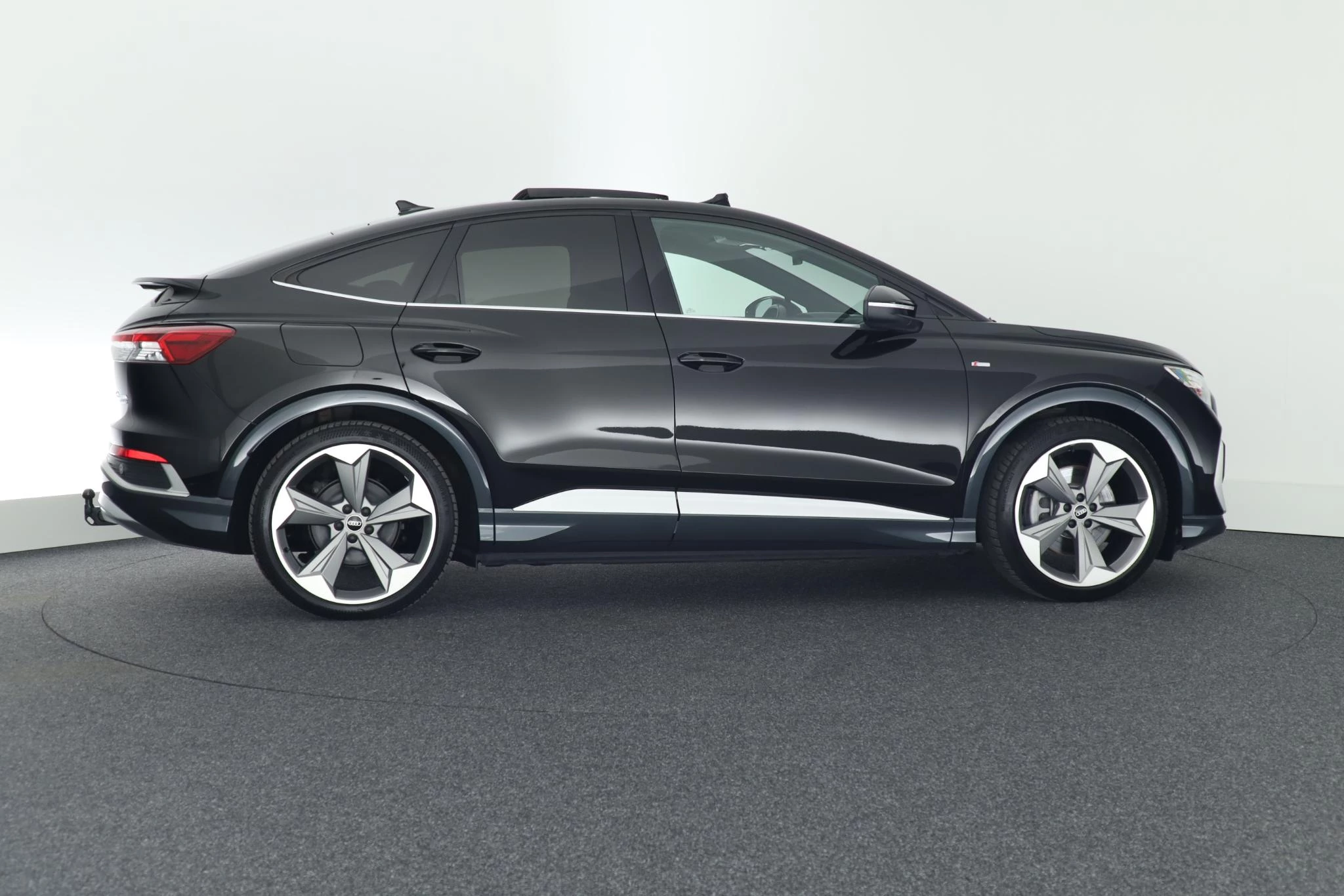 Hoofdafbeelding Audi Q4 e-tron