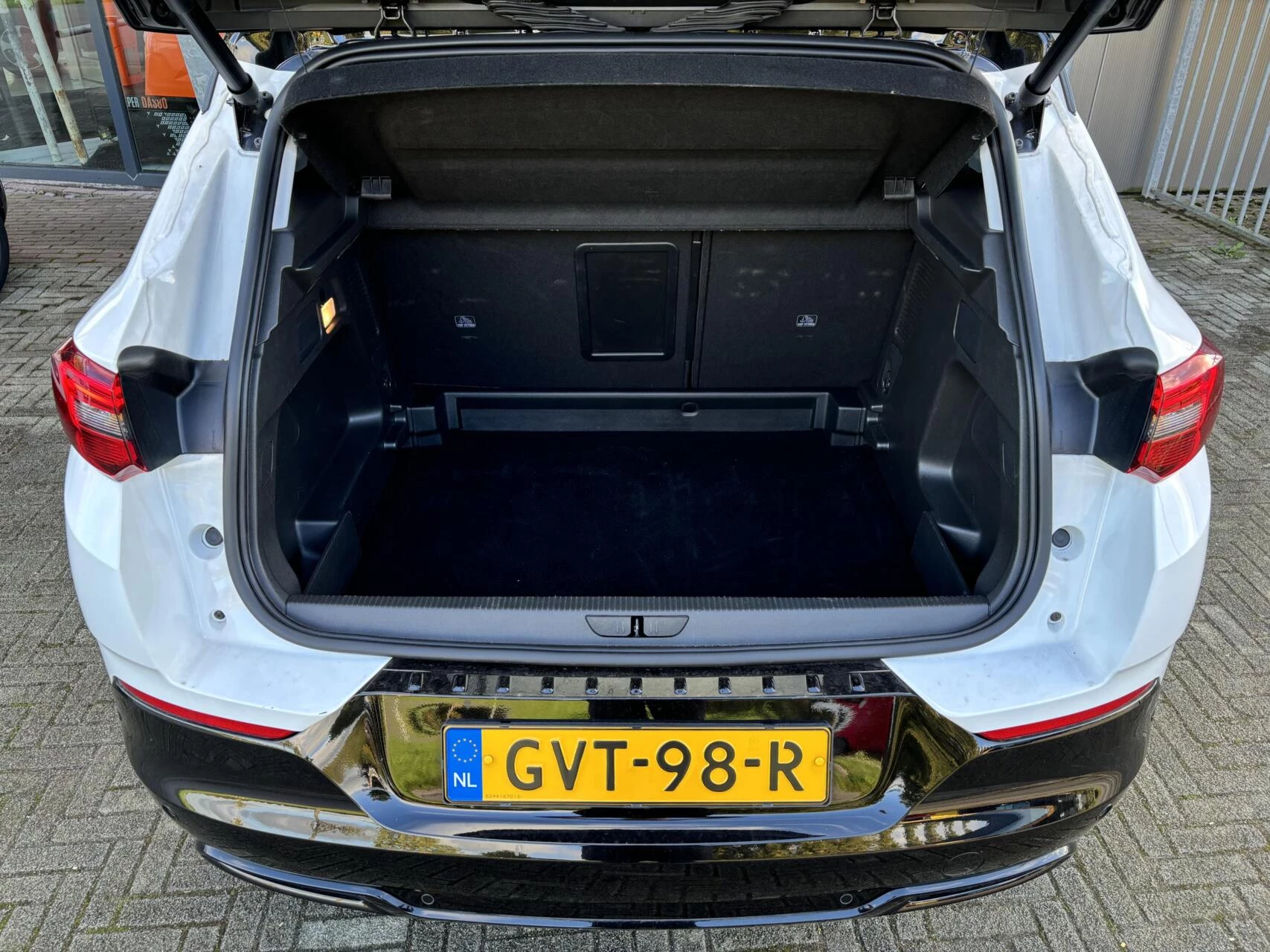 Hoofdafbeelding Opel Grandland