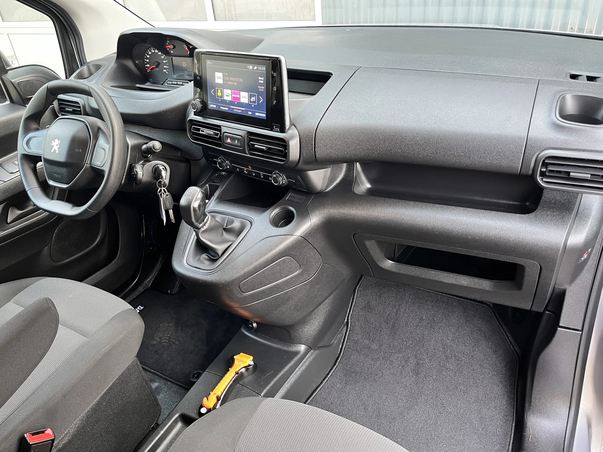 Hoofdafbeelding Peugeot Partner