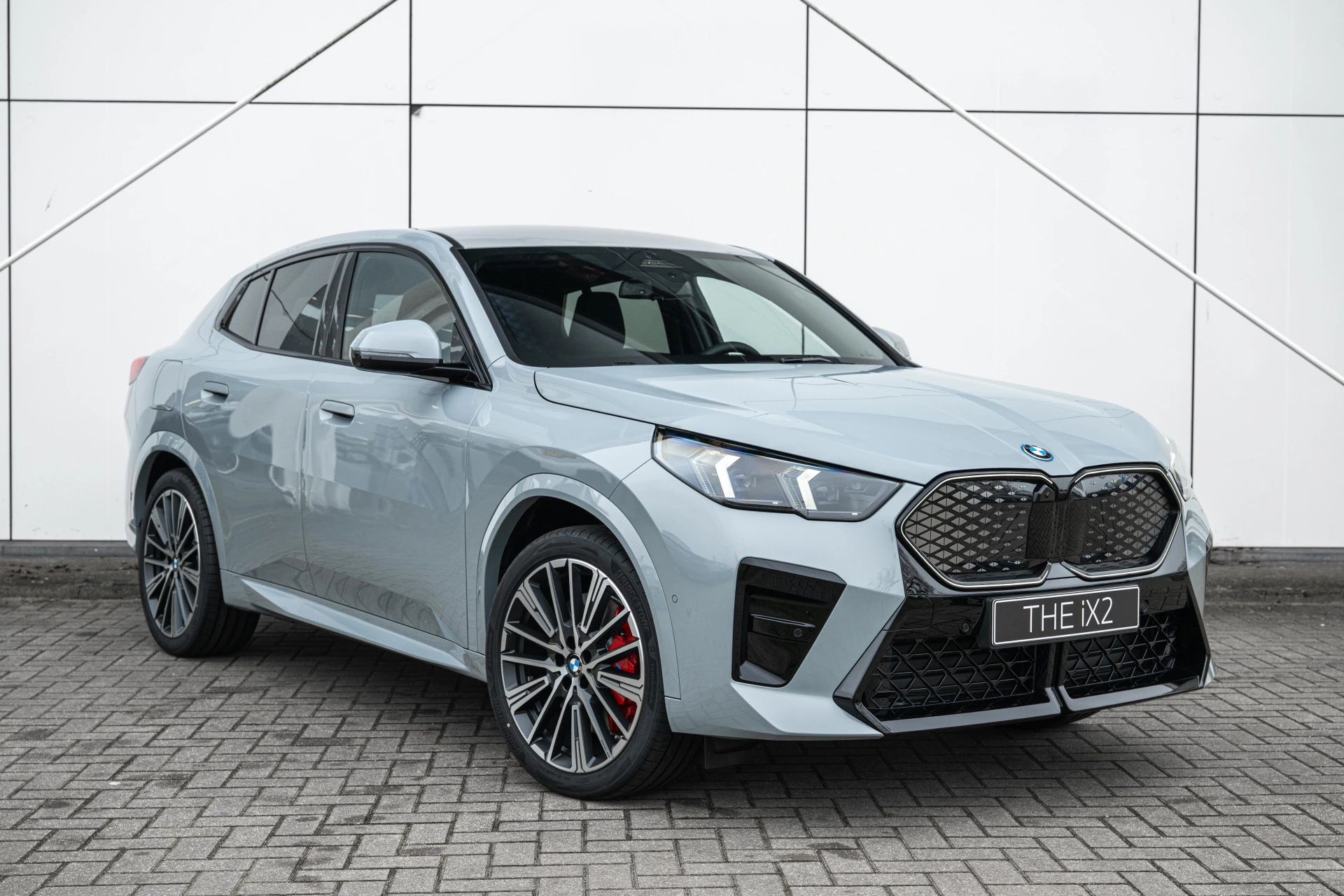 Hoofdafbeelding BMW iX2