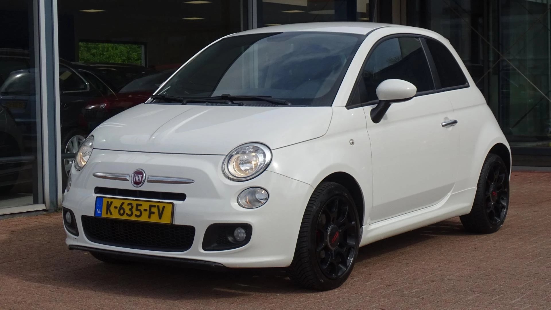 Hoofdafbeelding Fiat 500