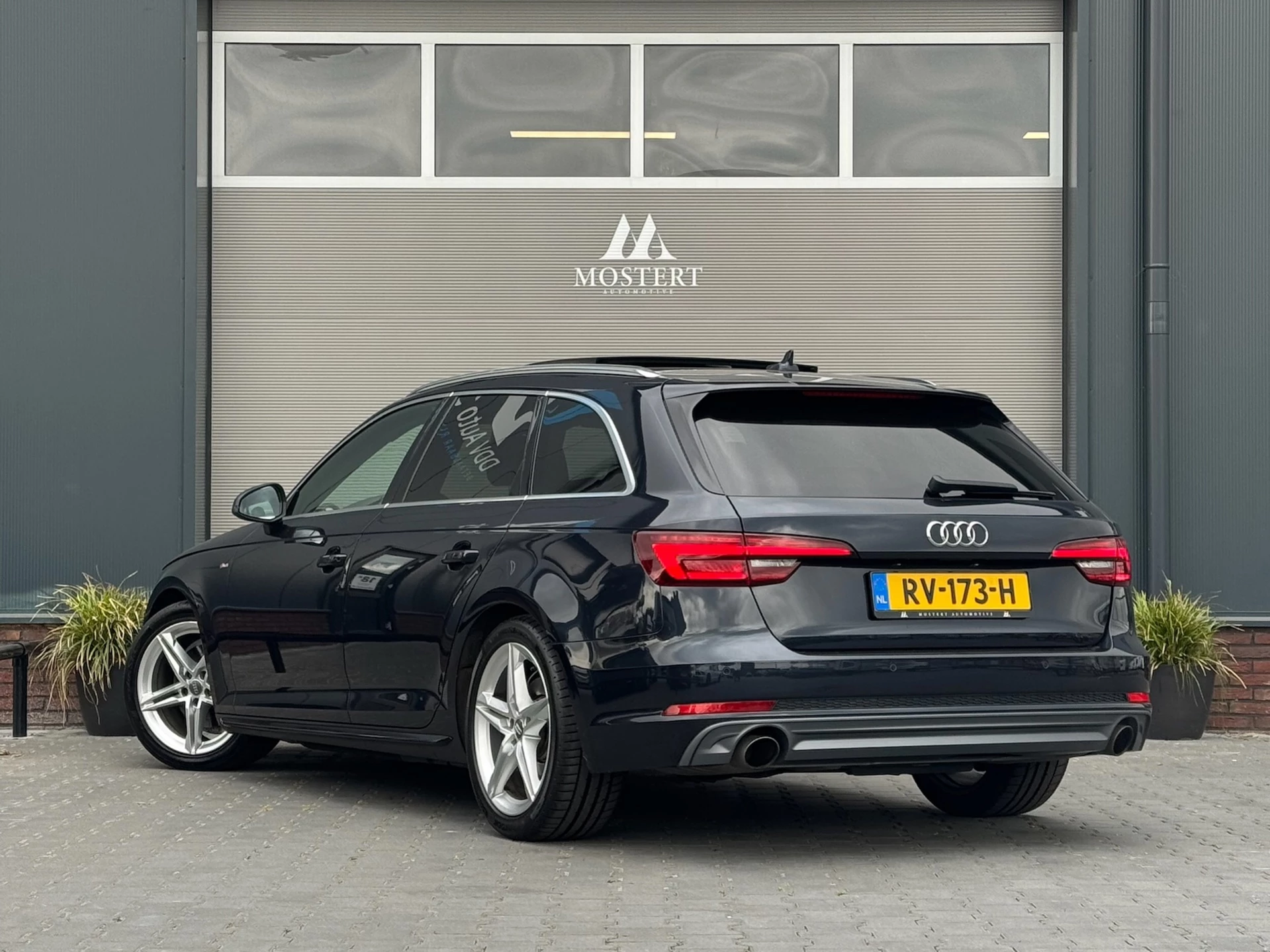 Hoofdafbeelding Audi A4
