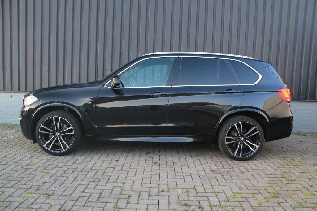 Hoofdafbeelding BMW X5