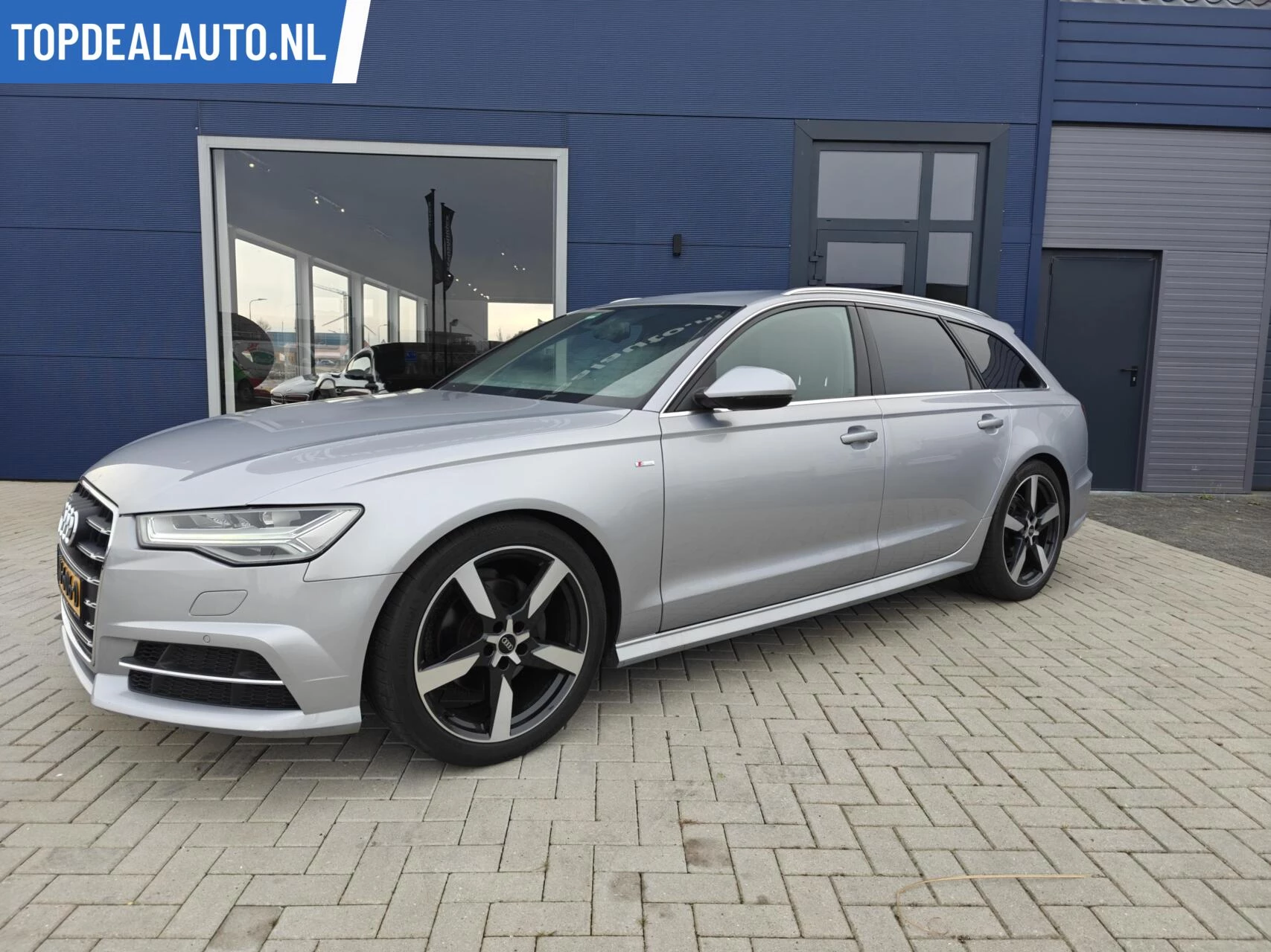 Hoofdafbeelding Audi A6