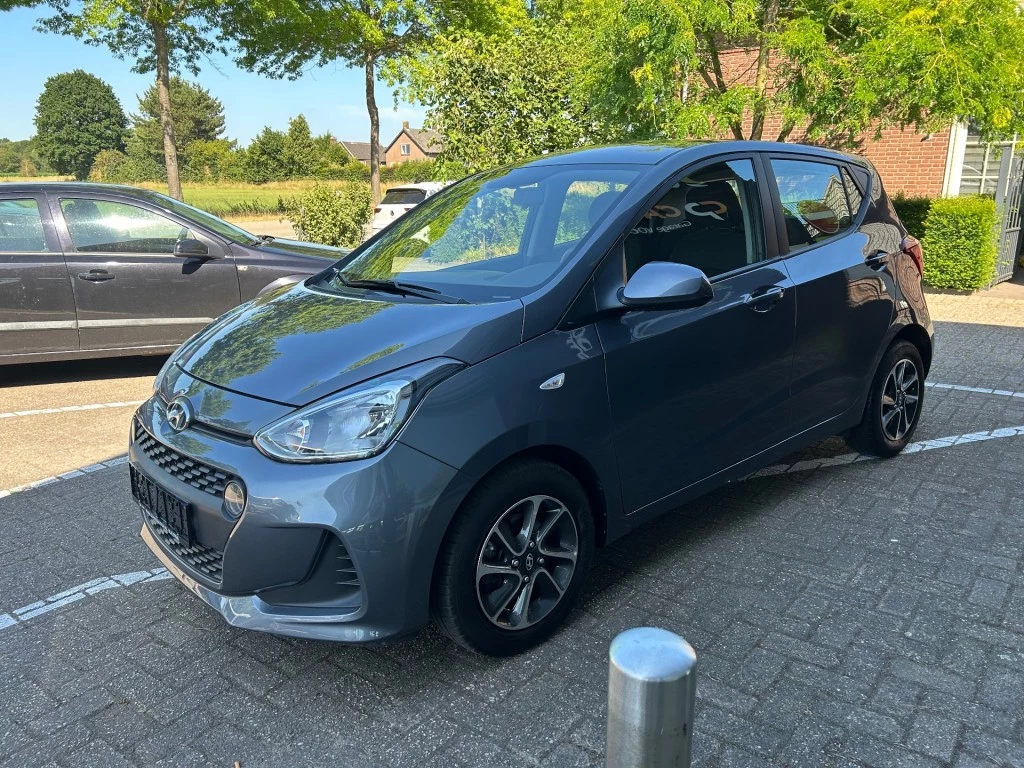 Hoofdafbeelding Hyundai i10