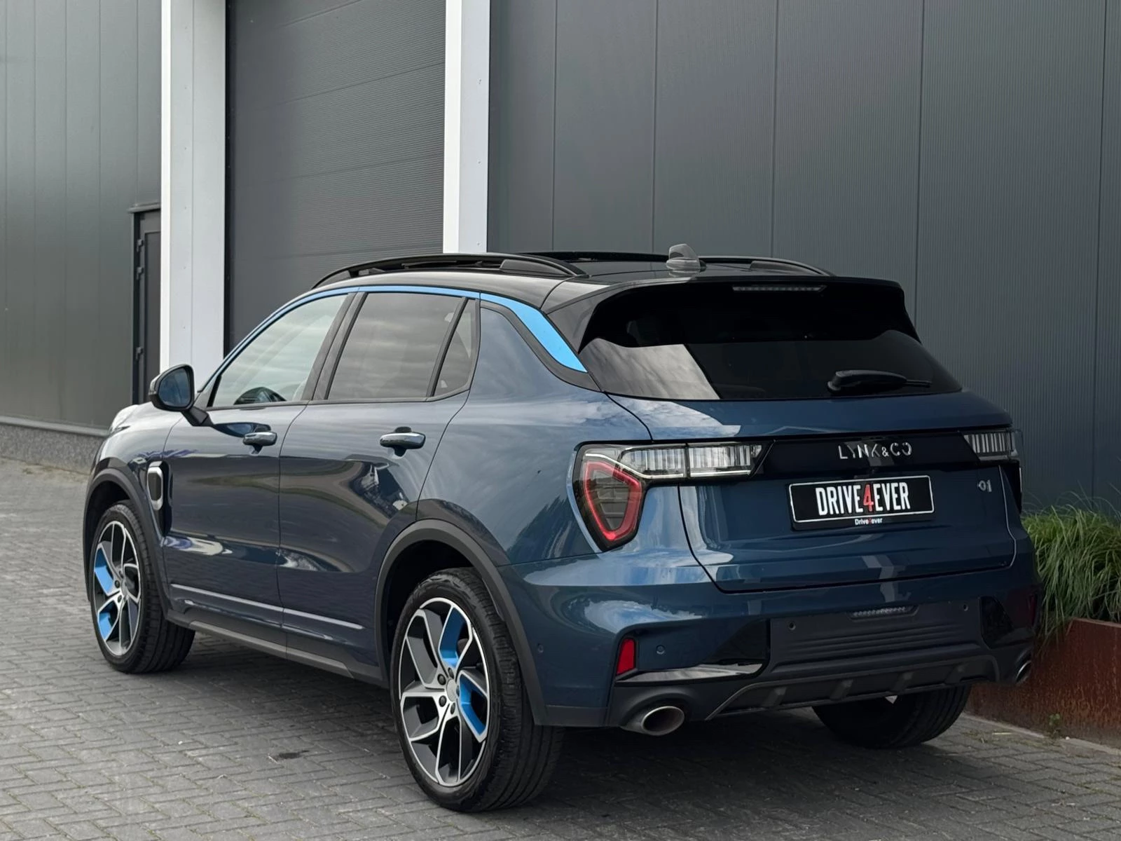 Hoofdafbeelding Lynk & Co 01