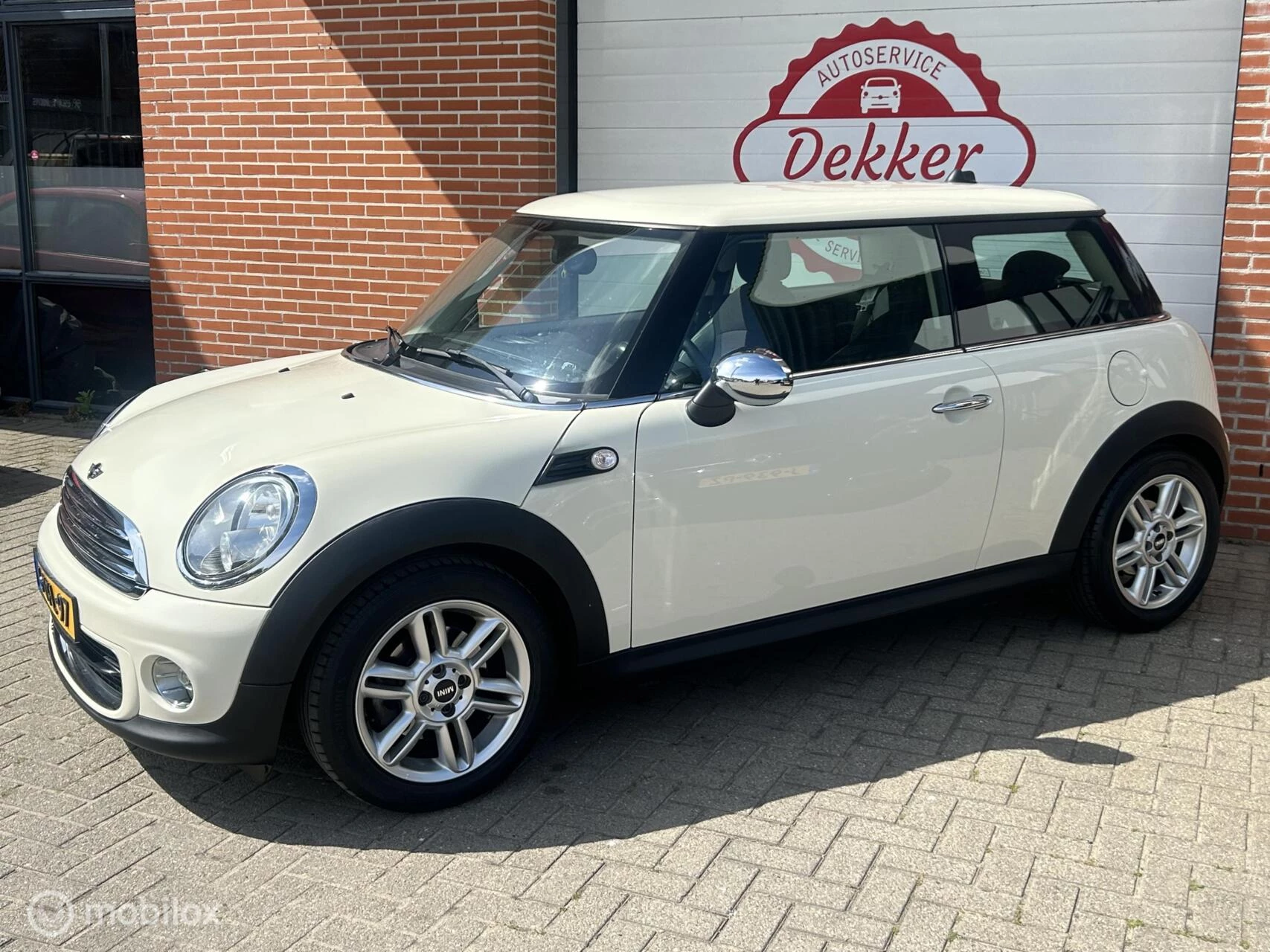 Hoofdafbeelding MINI One