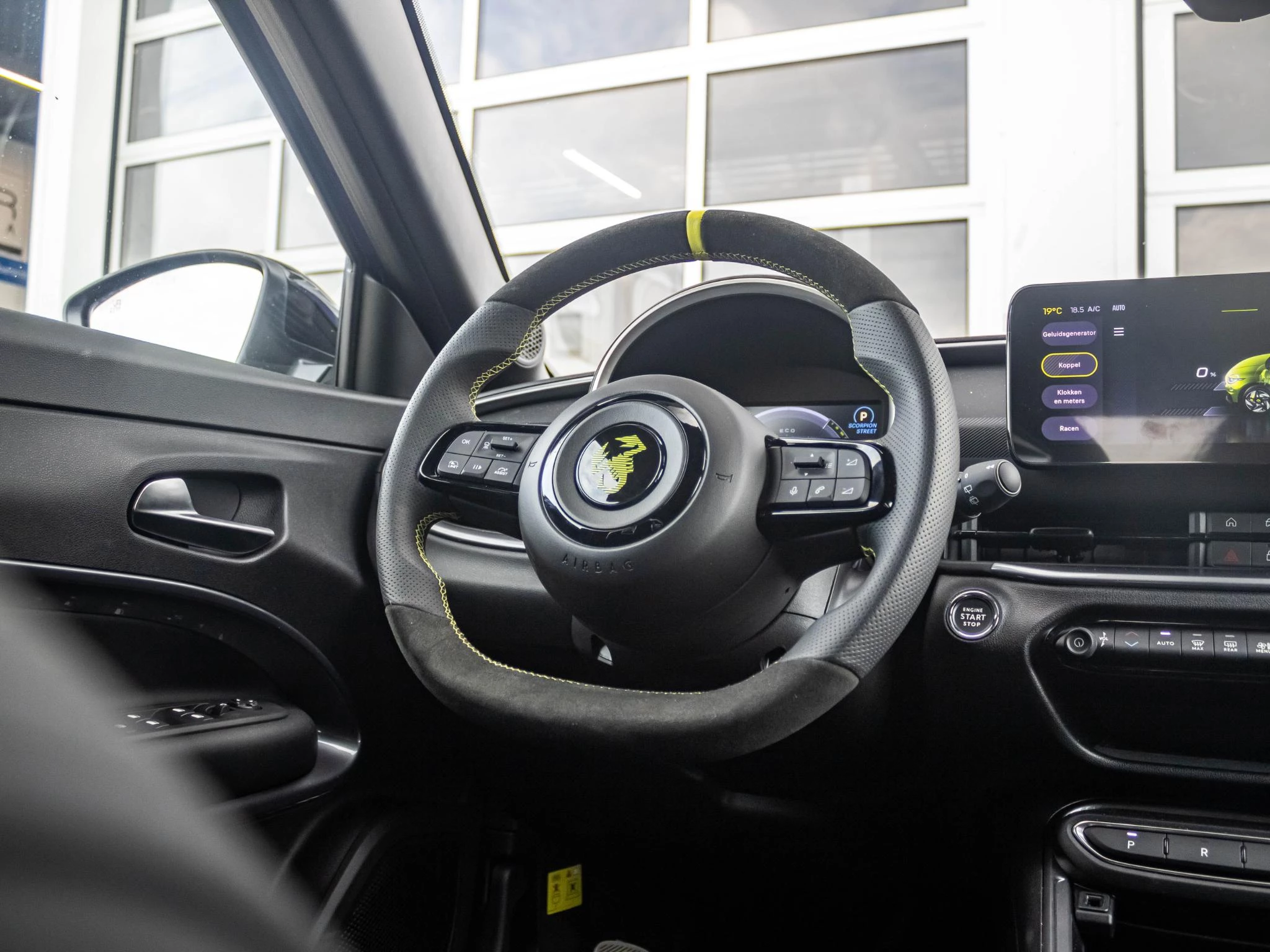 Hoofdafbeelding Abarth 600e