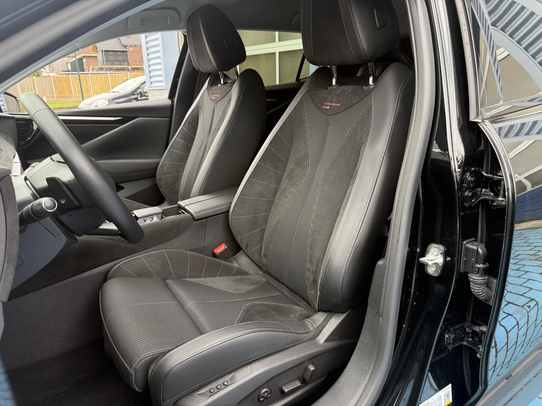 Hoofdafbeelding DS DS 4