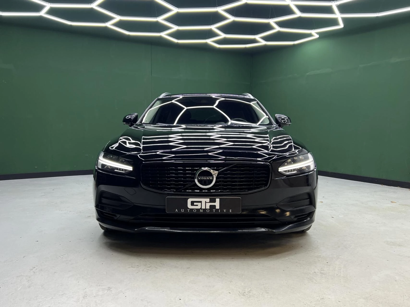 Hoofdafbeelding Volvo V90