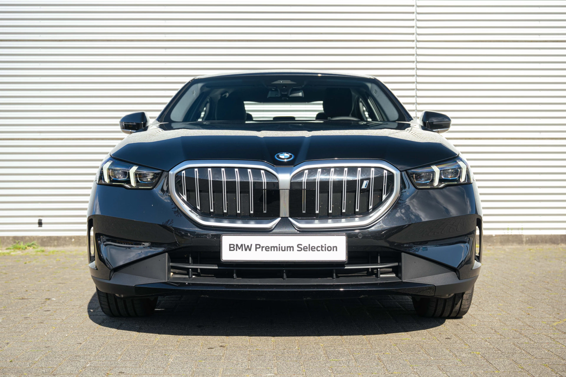 Hoofdafbeelding BMW i5