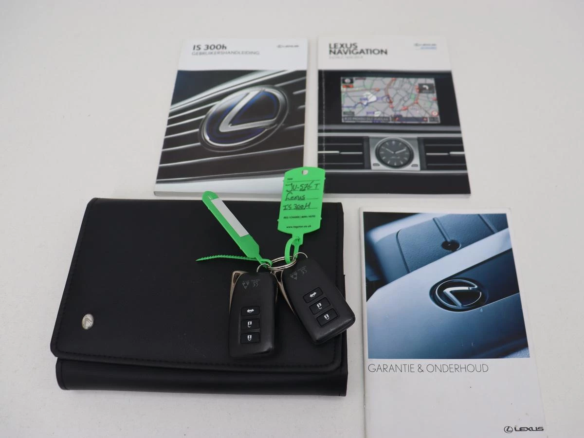 Hoofdafbeelding Lexus IS