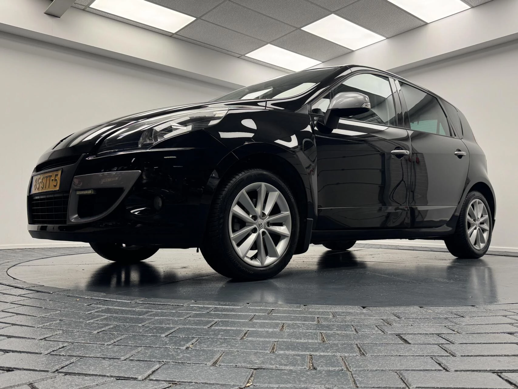 Hoofdafbeelding Renault Scénic