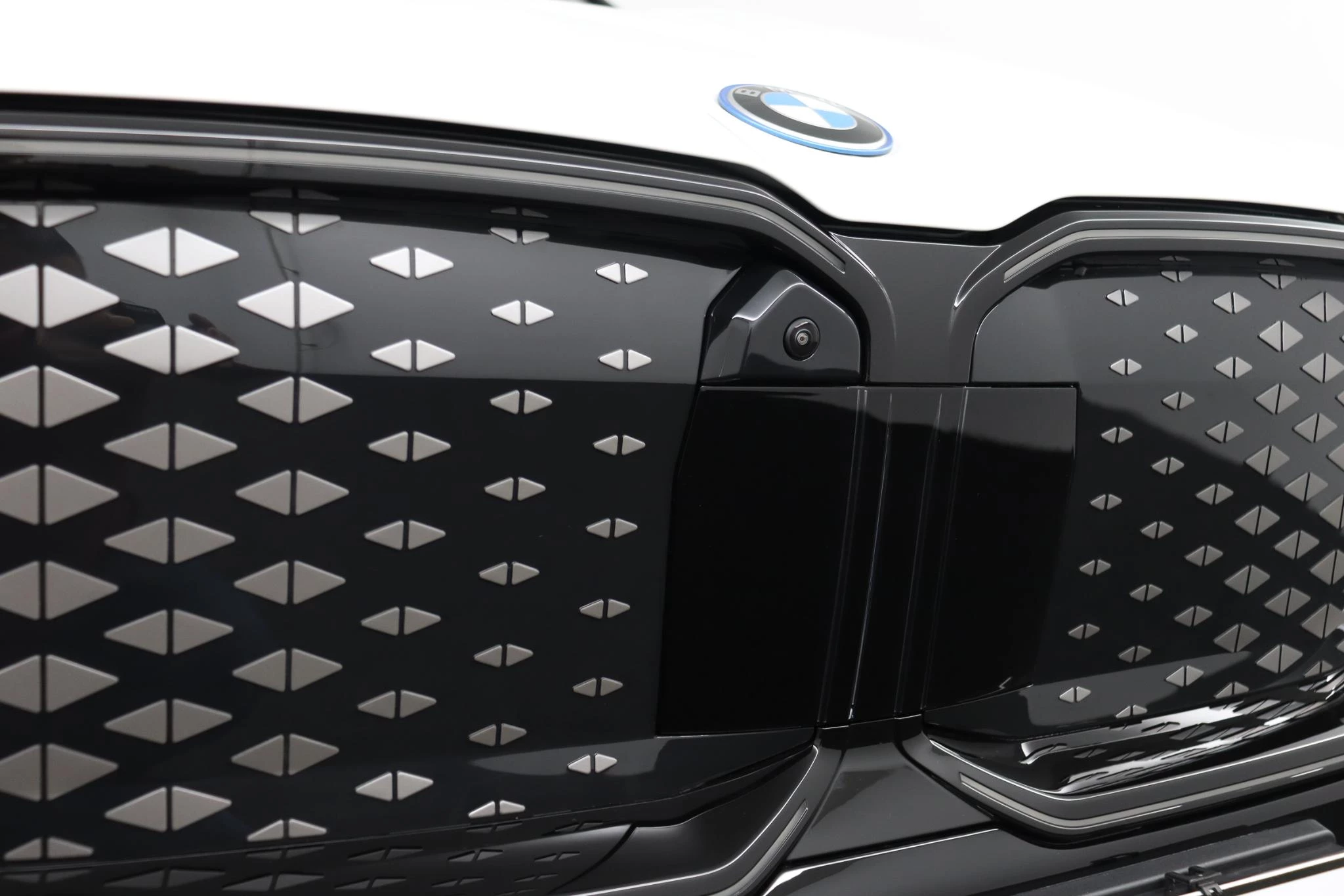 Hoofdafbeelding BMW iX2