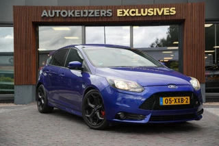 Ford Focus 2.0 EcoBoost ST-2 | 251 PK | Origineel Nederlands | Onderhouden | Uitmuntende Staat | RECARO