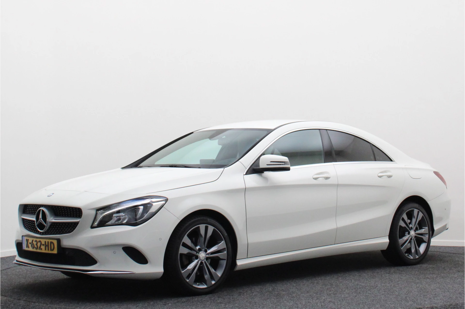 Hoofdafbeelding Mercedes-Benz CLA