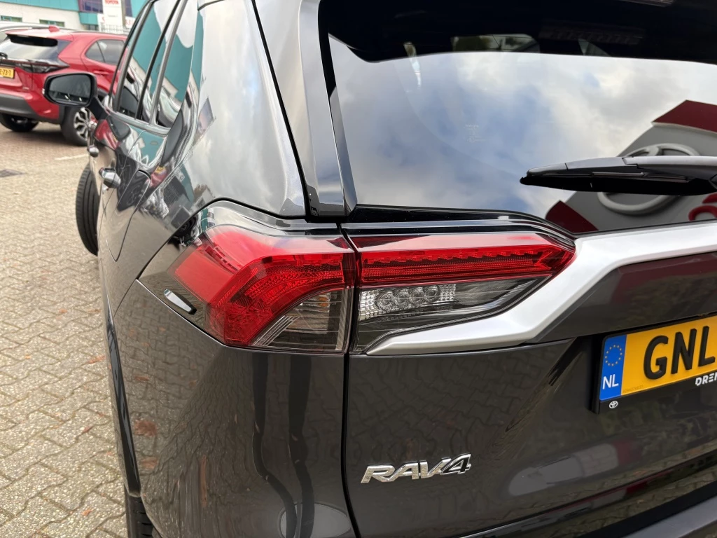 Hoofdafbeelding Toyota RAV4