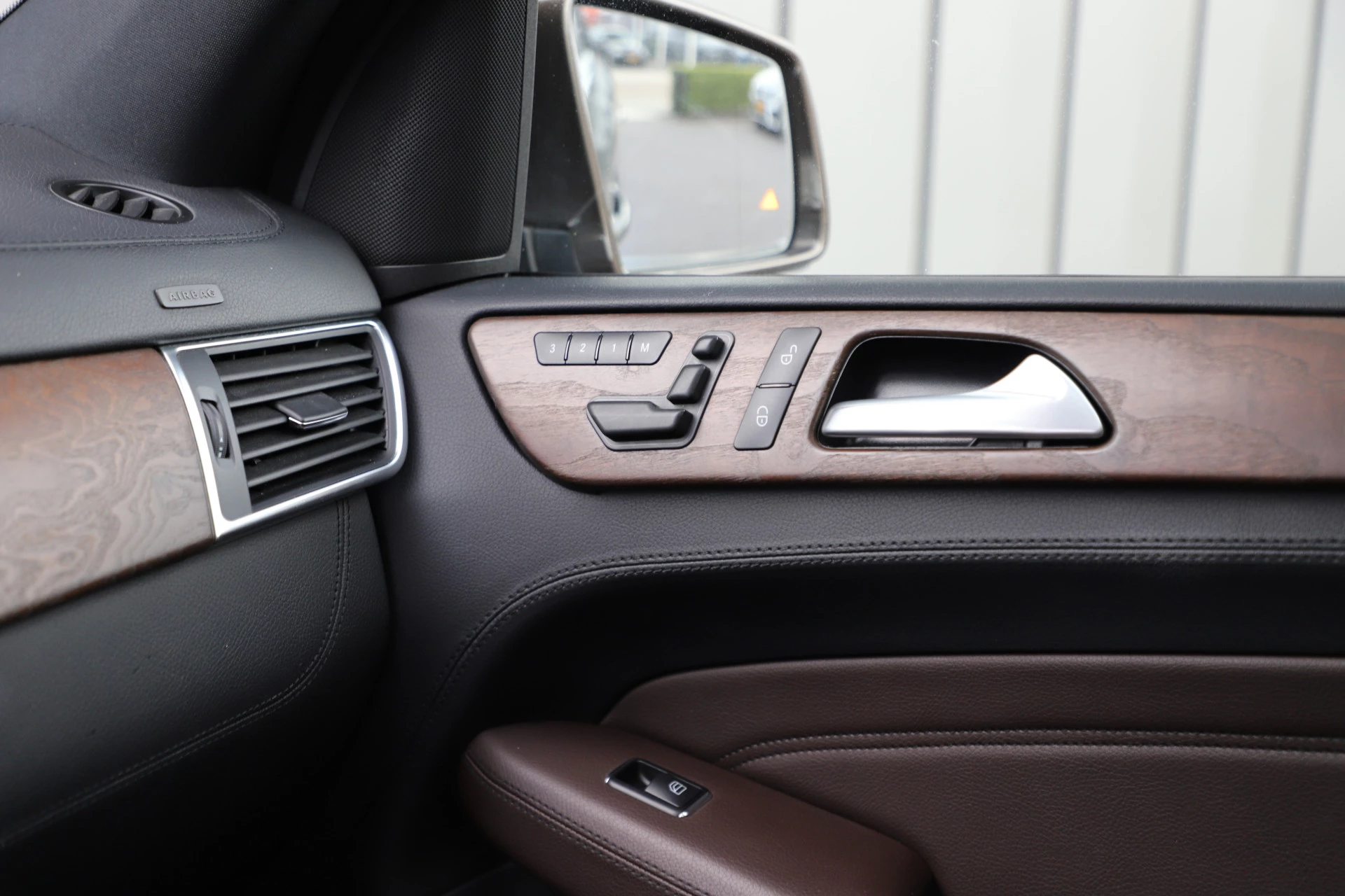 Hoofdafbeelding Mercedes-Benz M-Klasse
