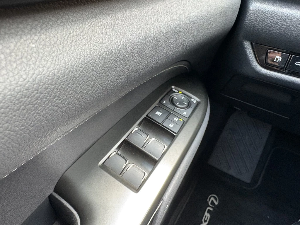Hoofdafbeelding Lexus NX