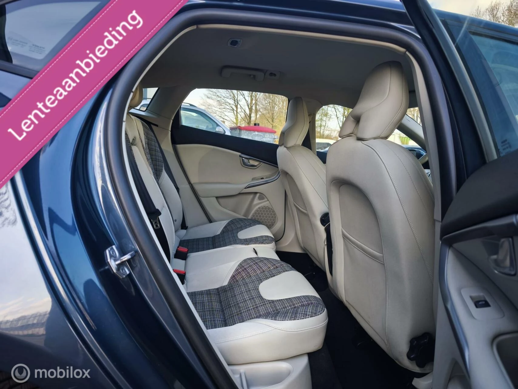 Hoofdafbeelding Volvo V40