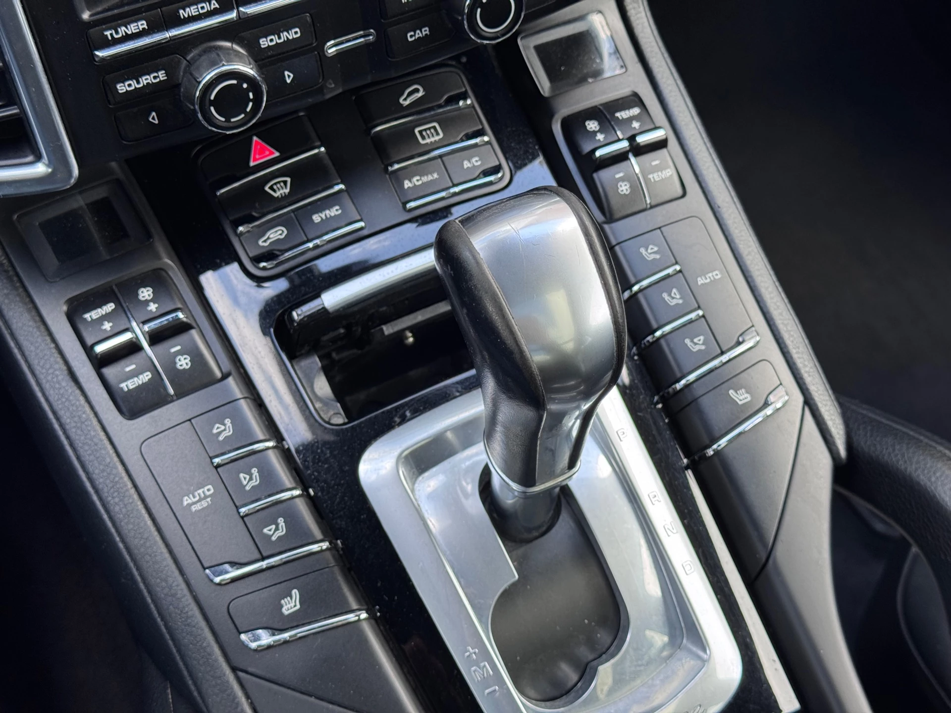 Hoofdafbeelding Porsche Cayenne