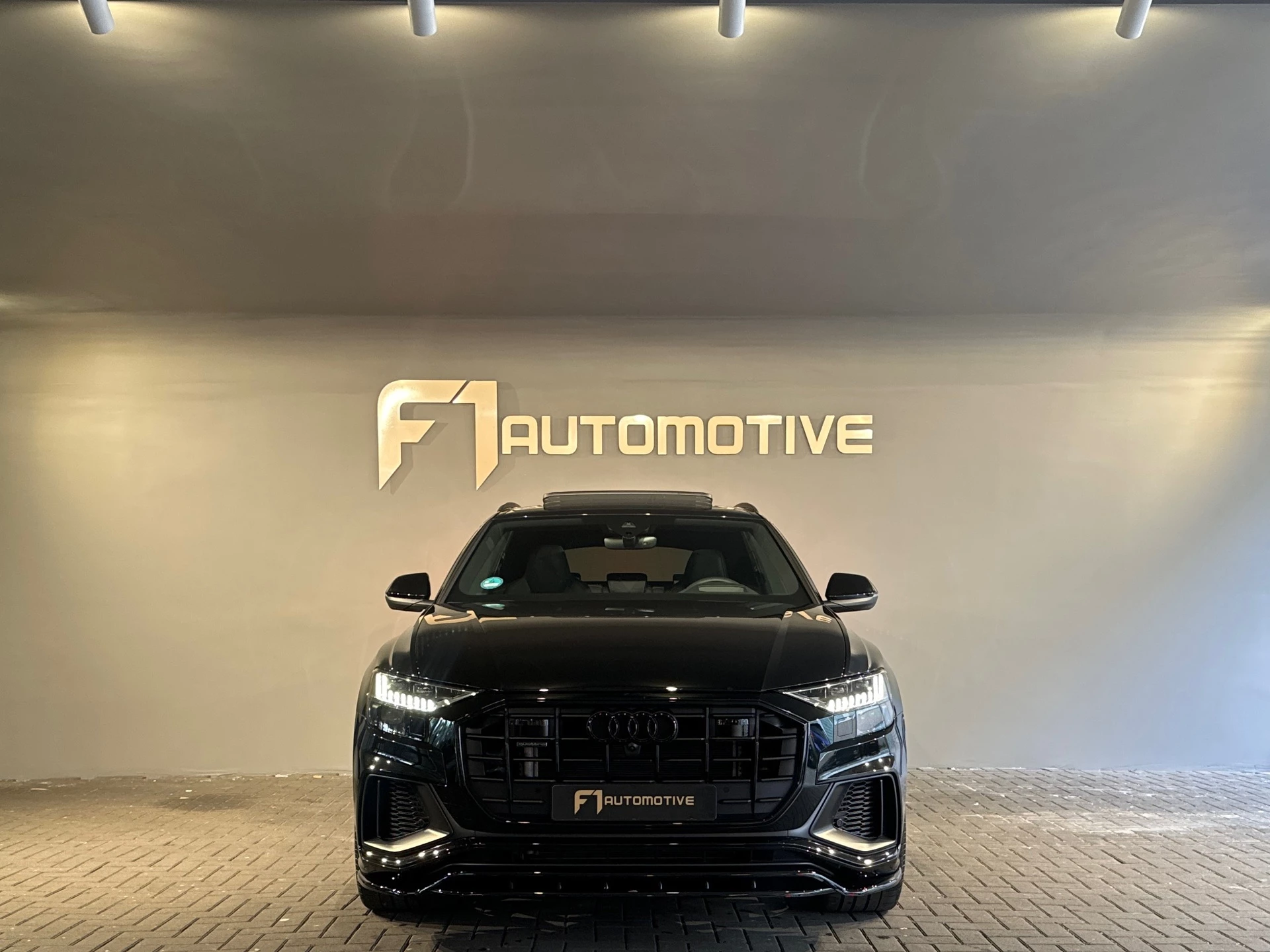 Hoofdafbeelding Audi Q8