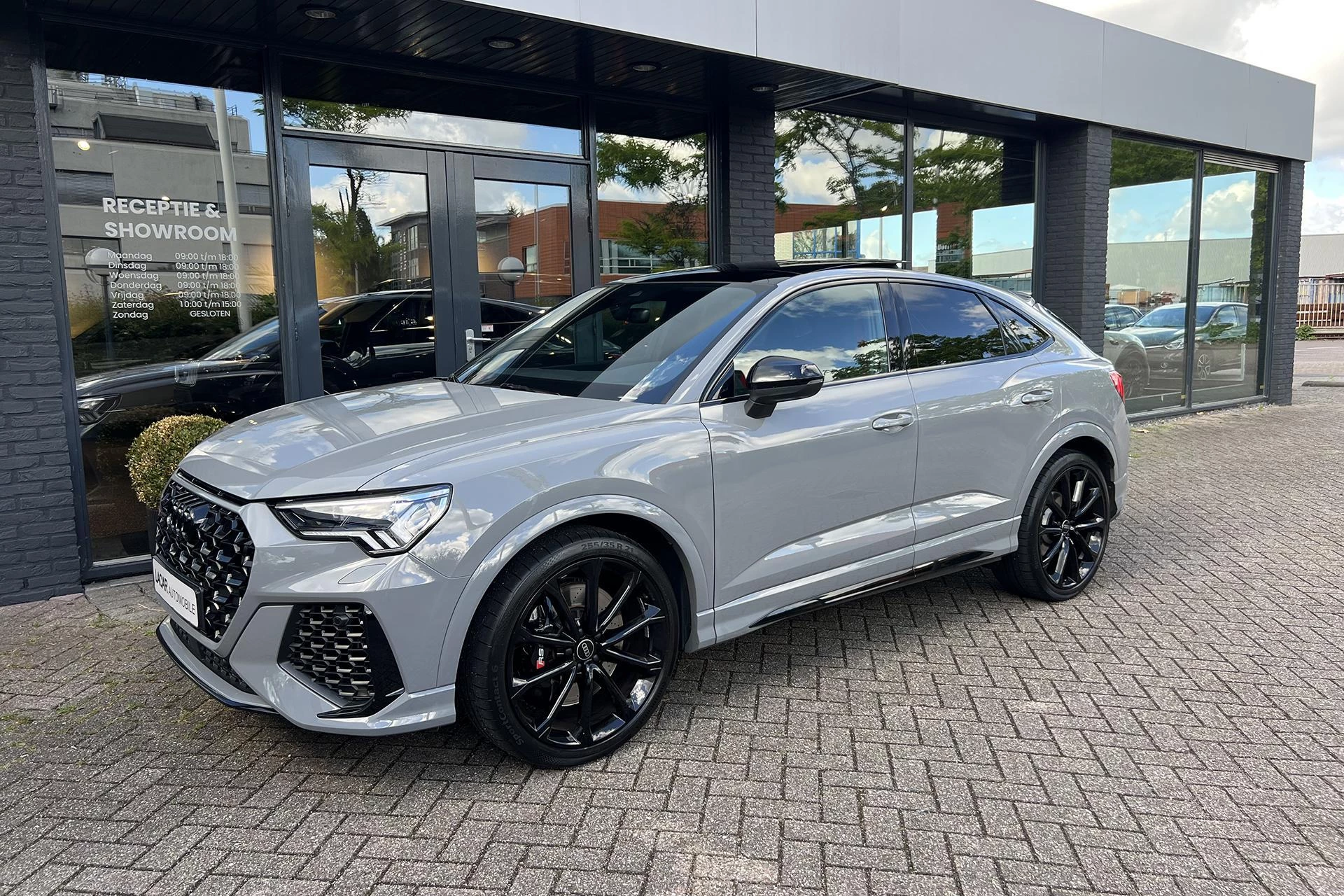 Hoofdafbeelding Audi RSQ3