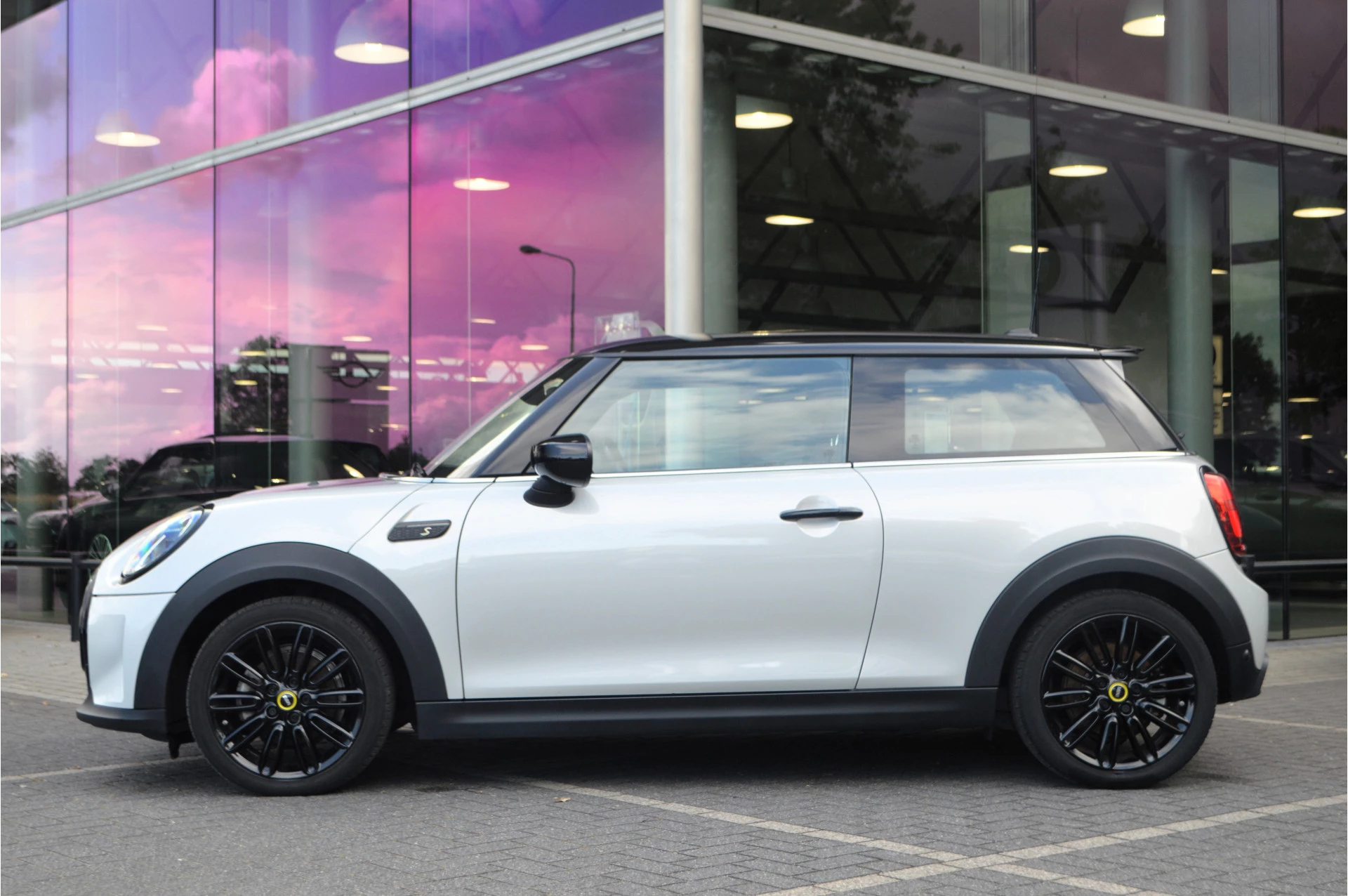 Hoofdafbeelding MINI Electric