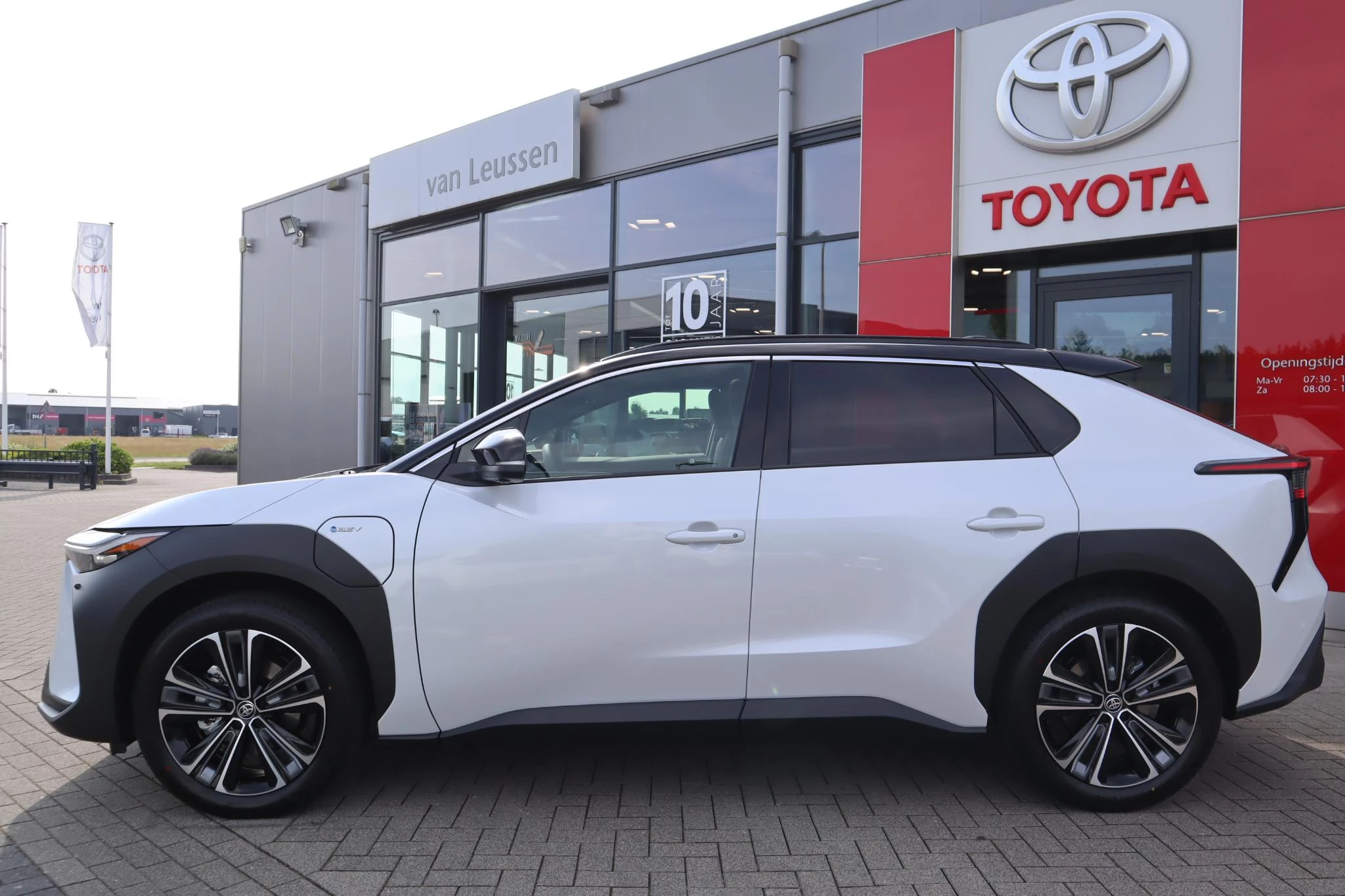 Hoofdafbeelding Toyota bZ4X