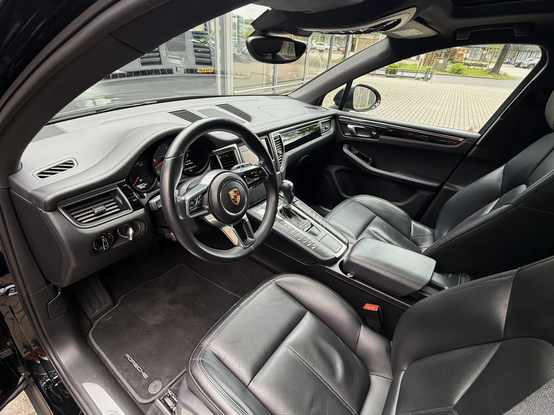 Hoofdafbeelding Porsche Macan