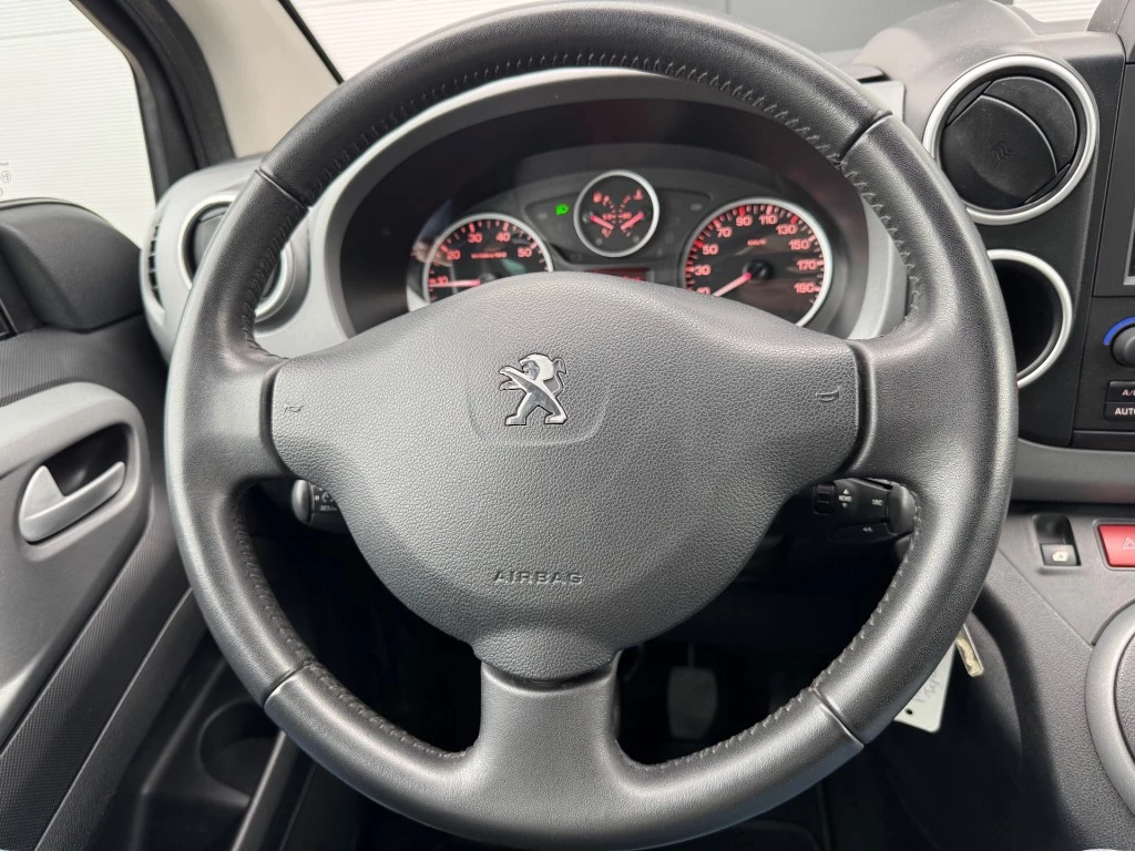 Hoofdafbeelding Peugeot Partner