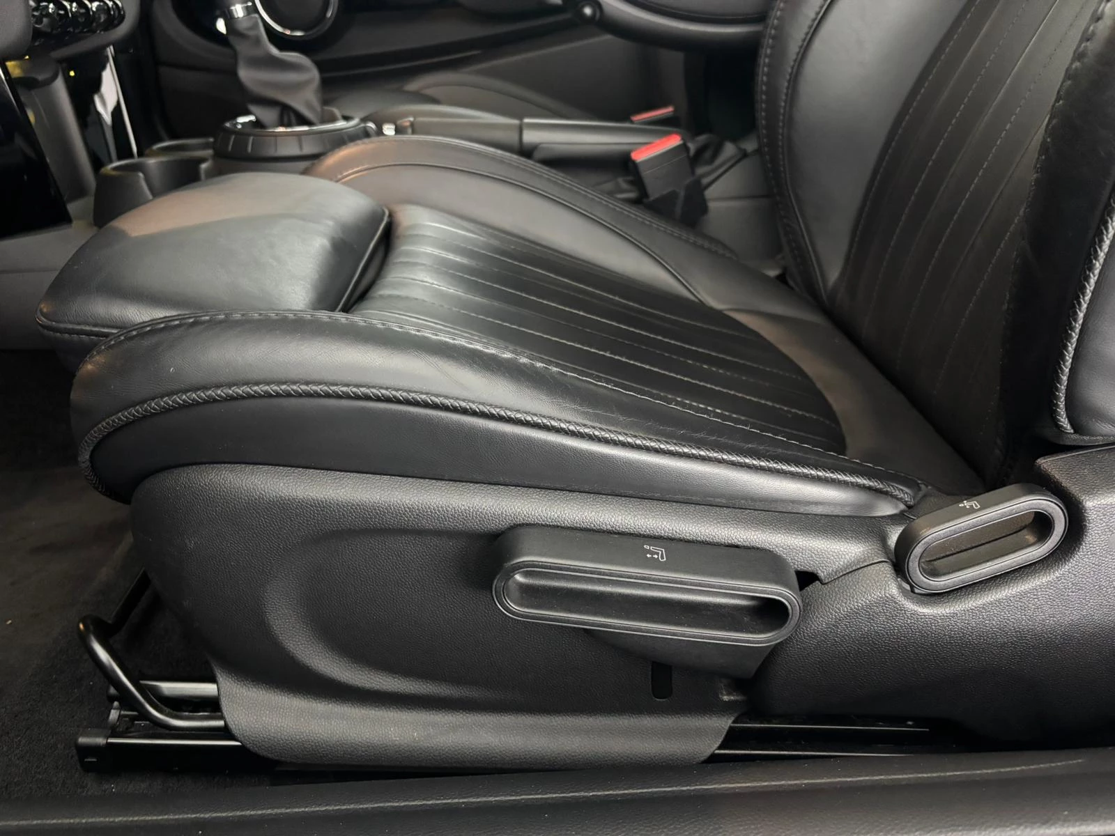 Hoofdafbeelding MINI Cooper S