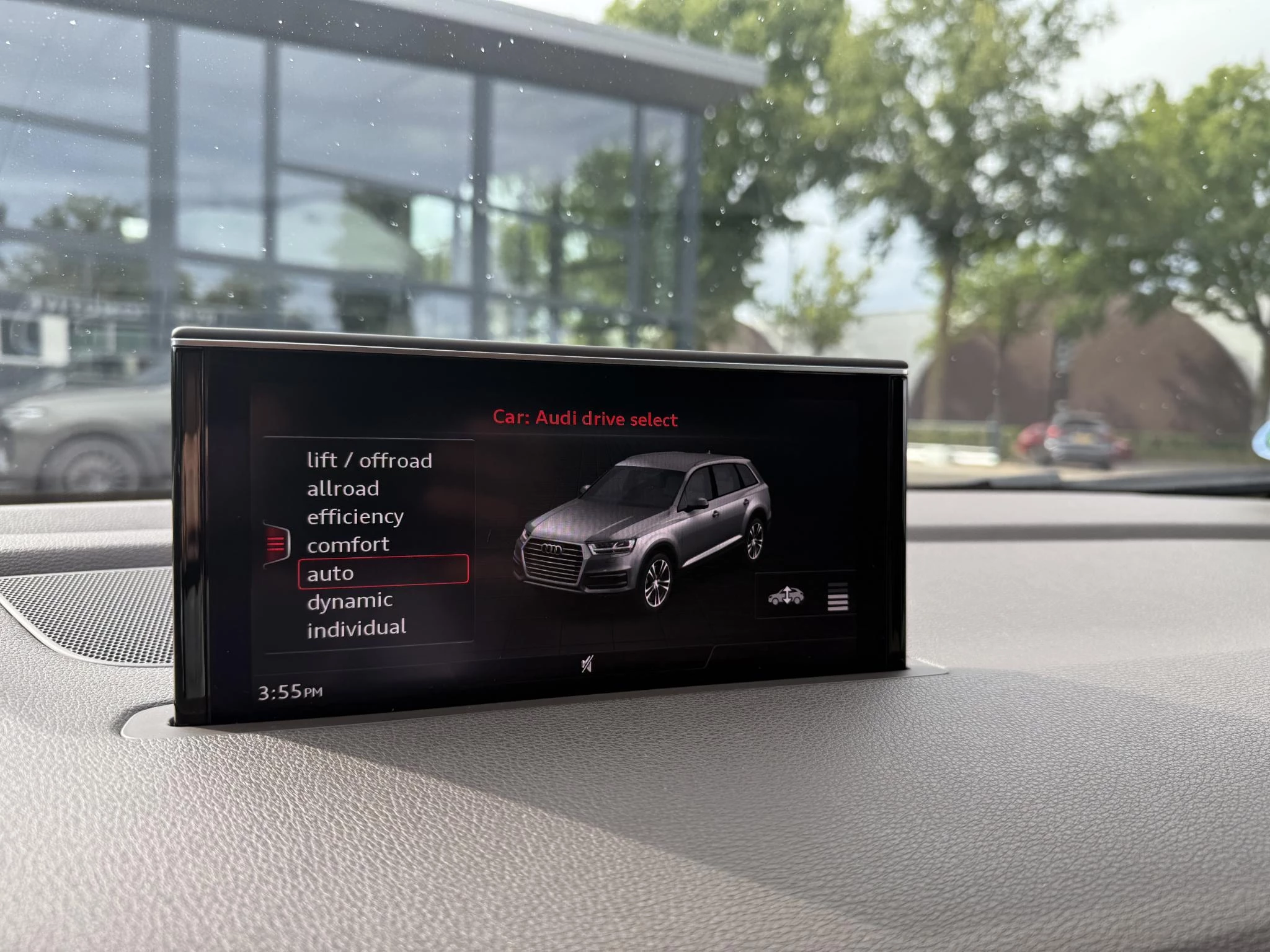 Hoofdafbeelding Audi Q7