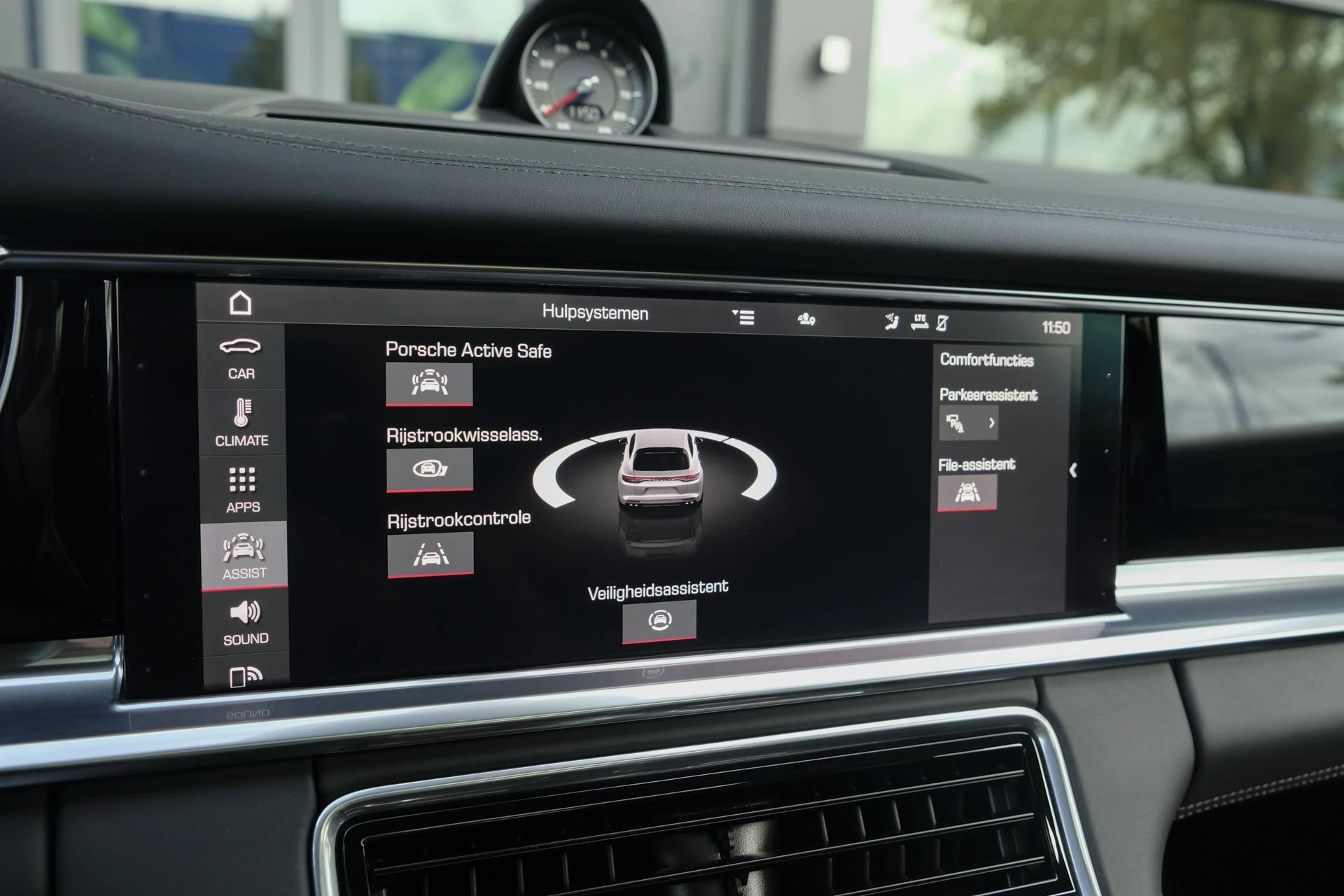 Hoofdafbeelding Porsche Panamera