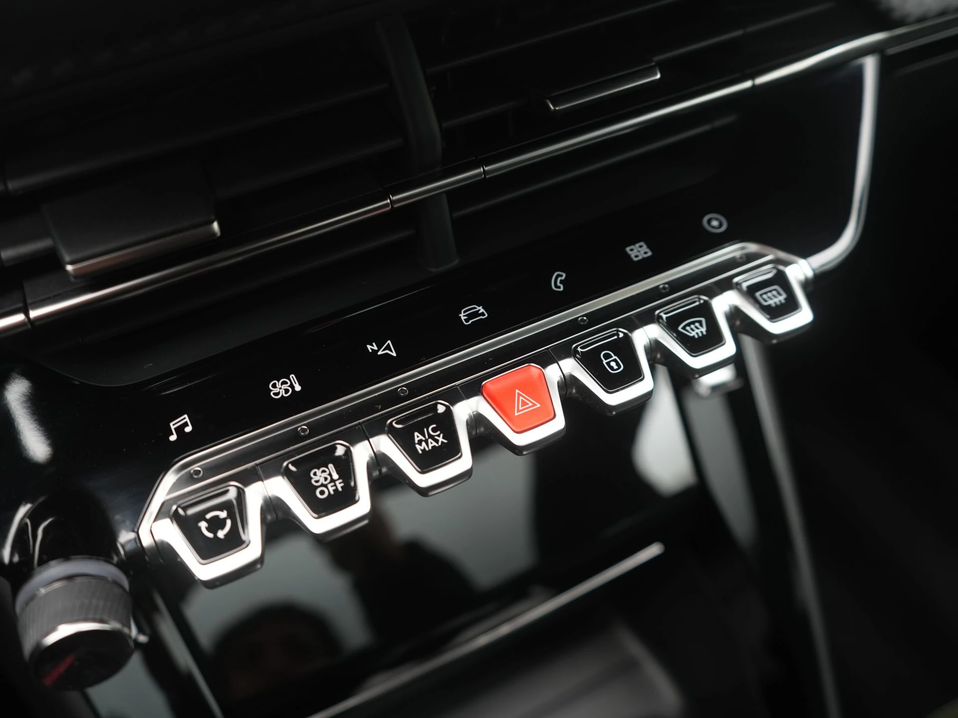 Hoofdafbeelding Peugeot e-208