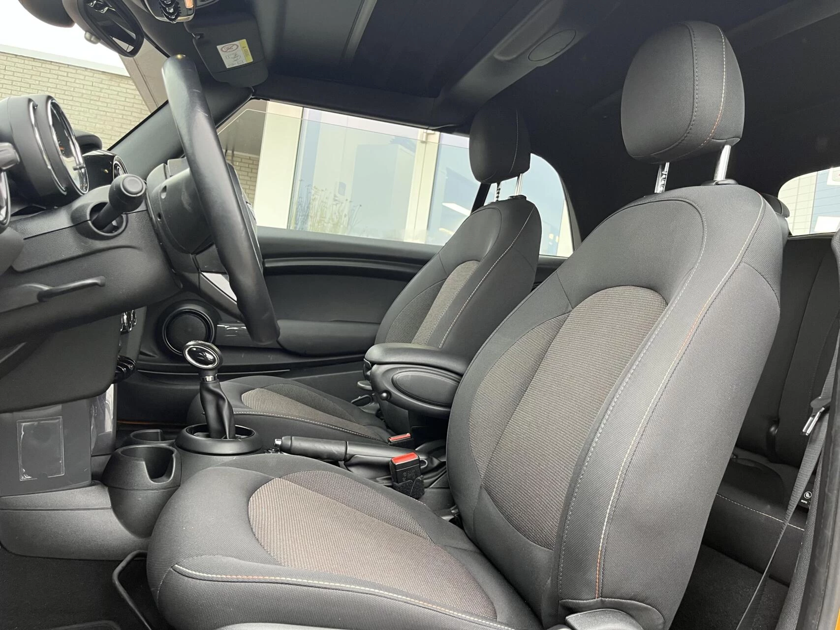 Hoofdafbeelding MINI Cooper Cabrio