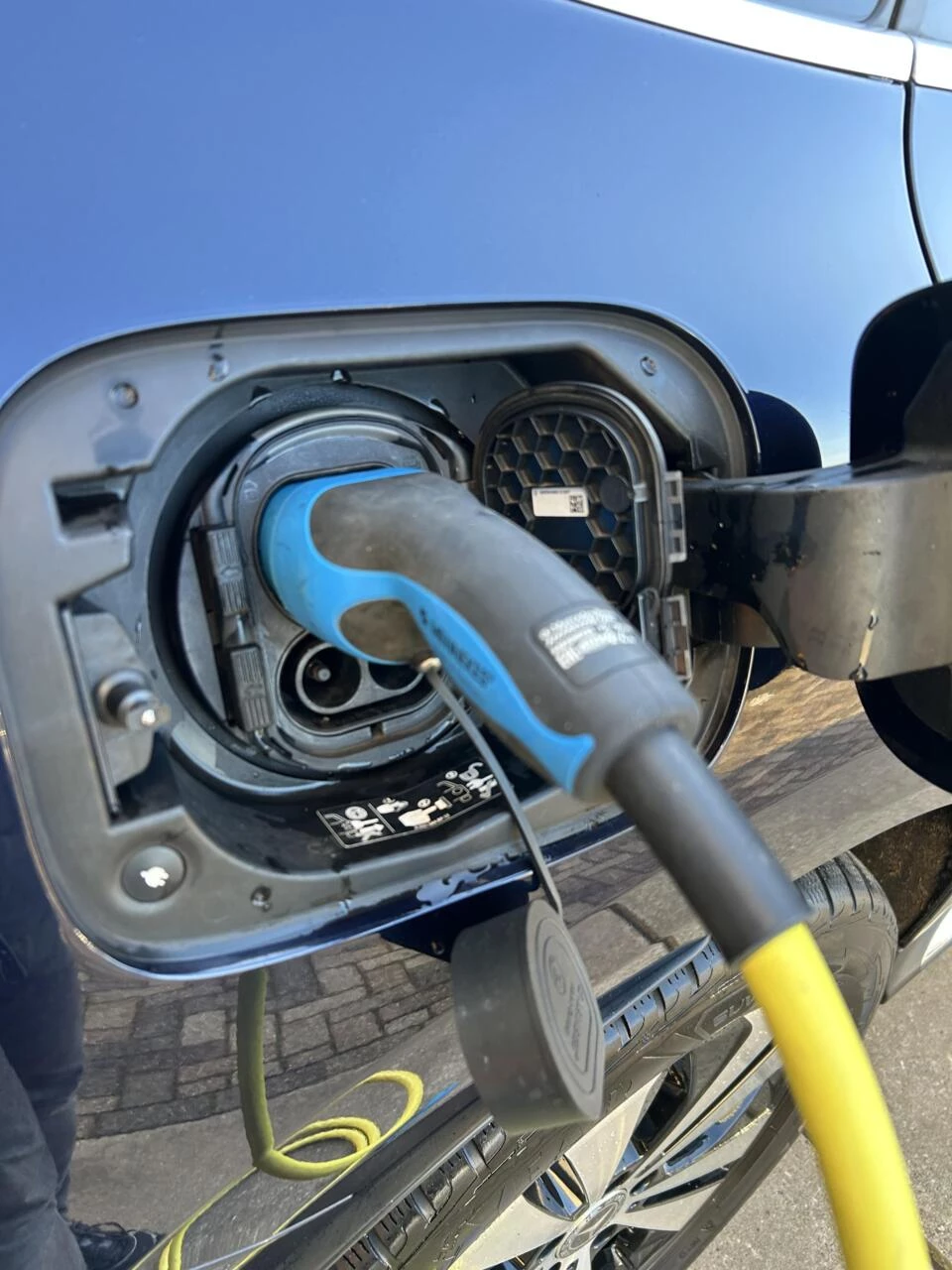 Hoofdafbeelding Mercedes-Benz EQC