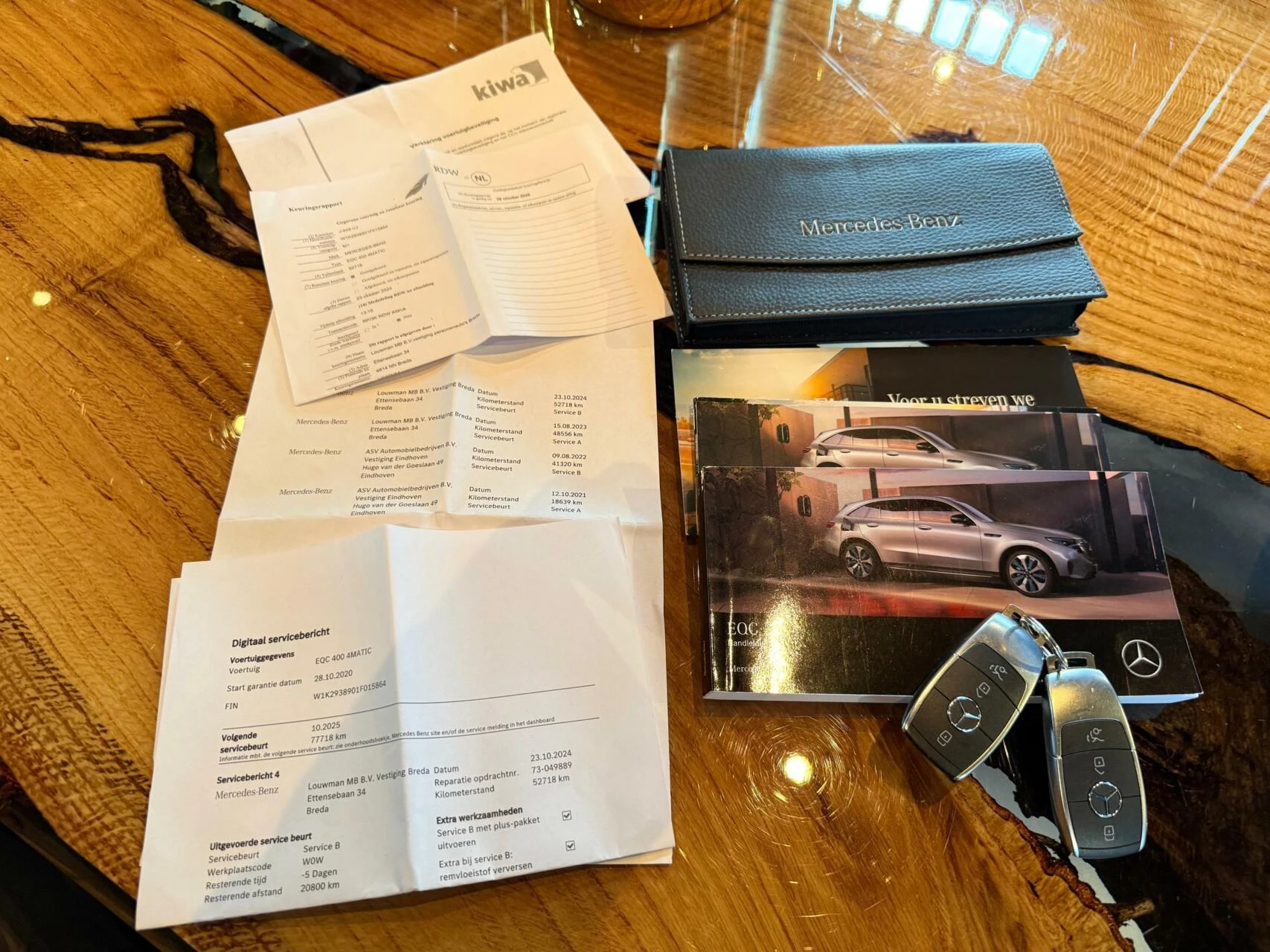 Hoofdafbeelding Mercedes-Benz EQC
