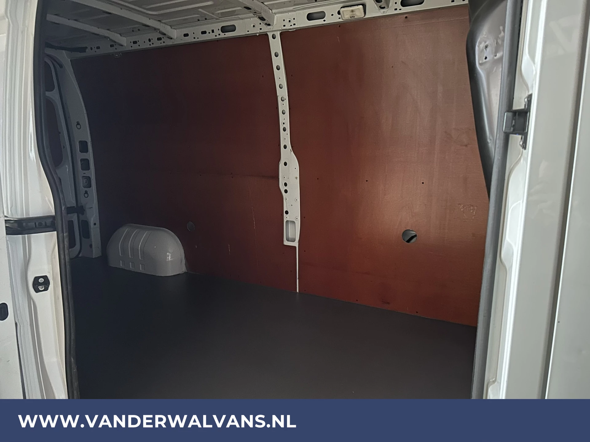 Hoofdafbeelding Opel Movano