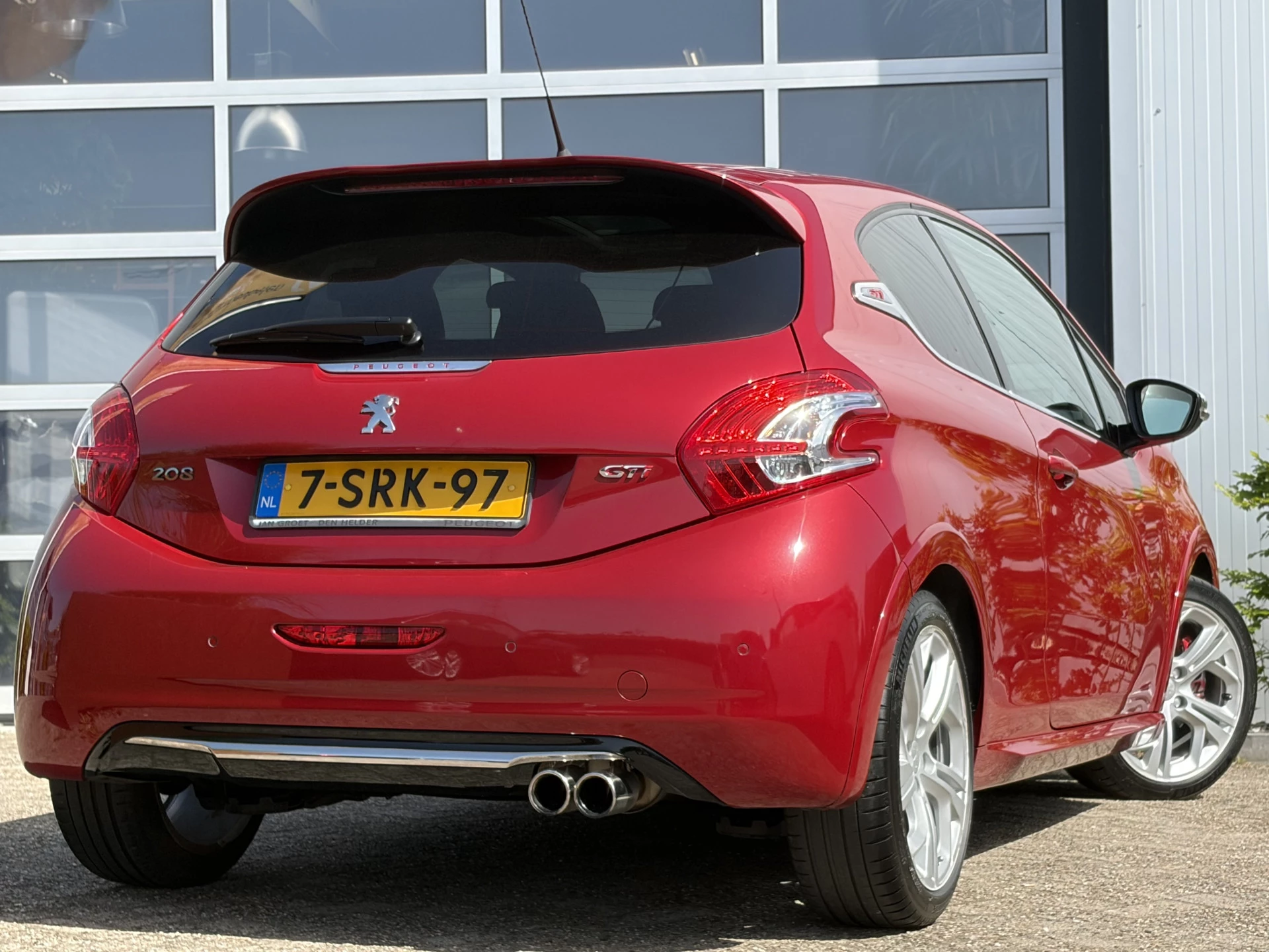 Hoofdafbeelding Peugeot 208