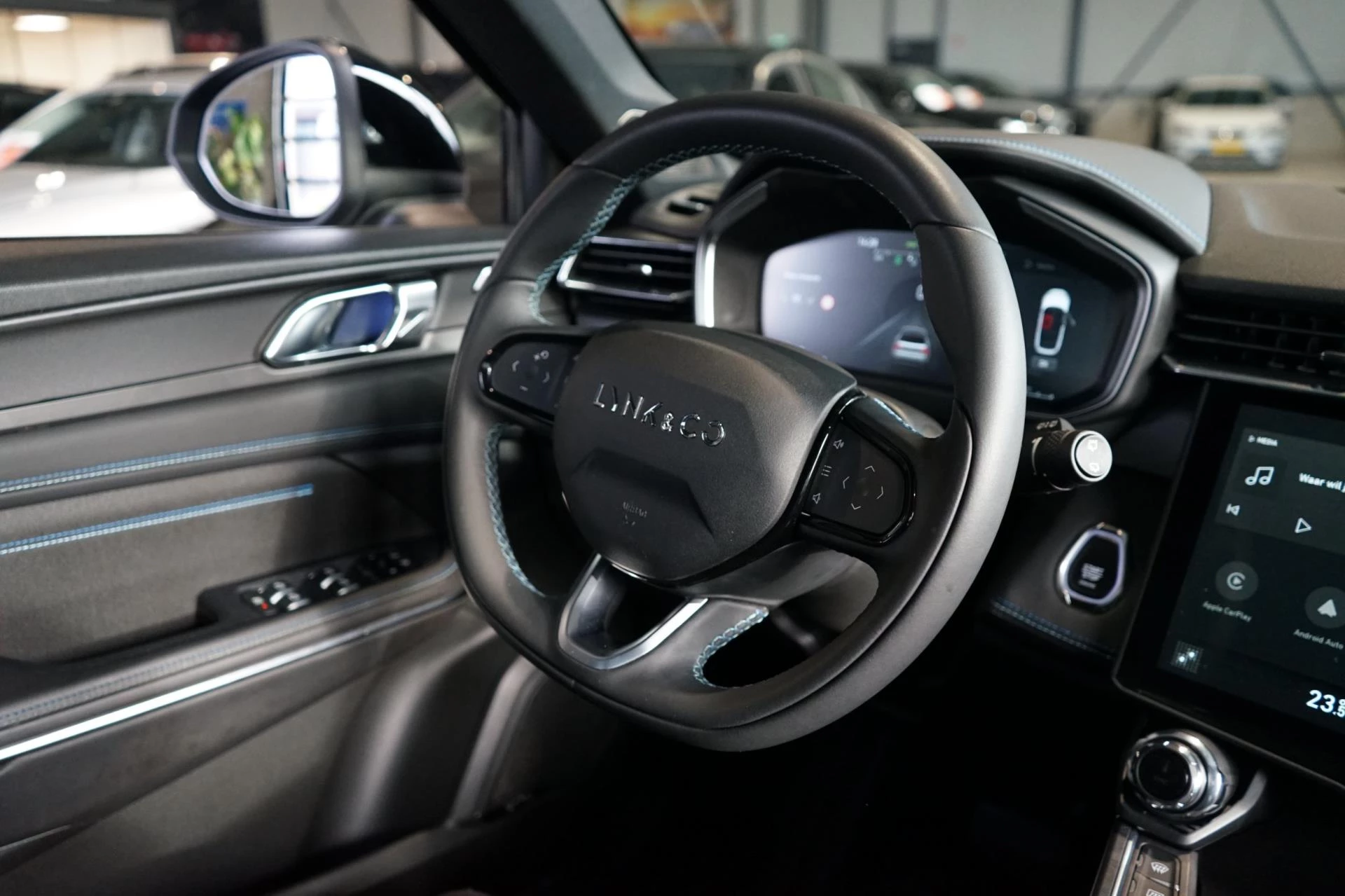 Hoofdafbeelding Lynk & Co 01