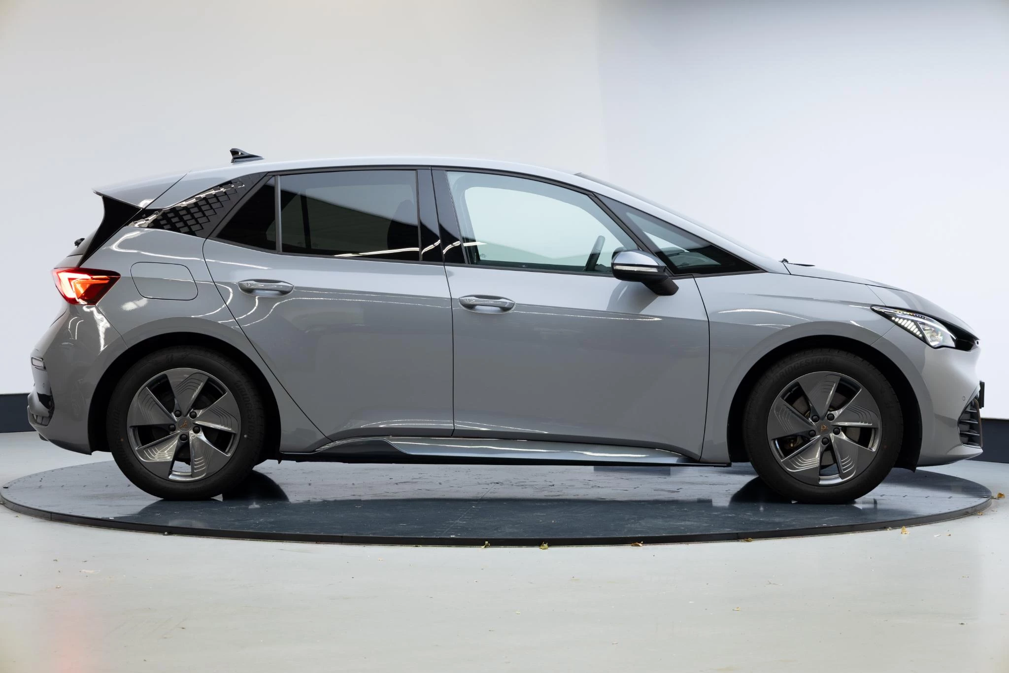 Hoofdafbeelding CUPRA Born