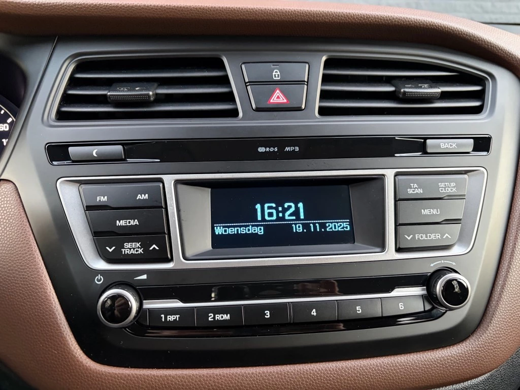 Hoofdafbeelding Hyundai i20