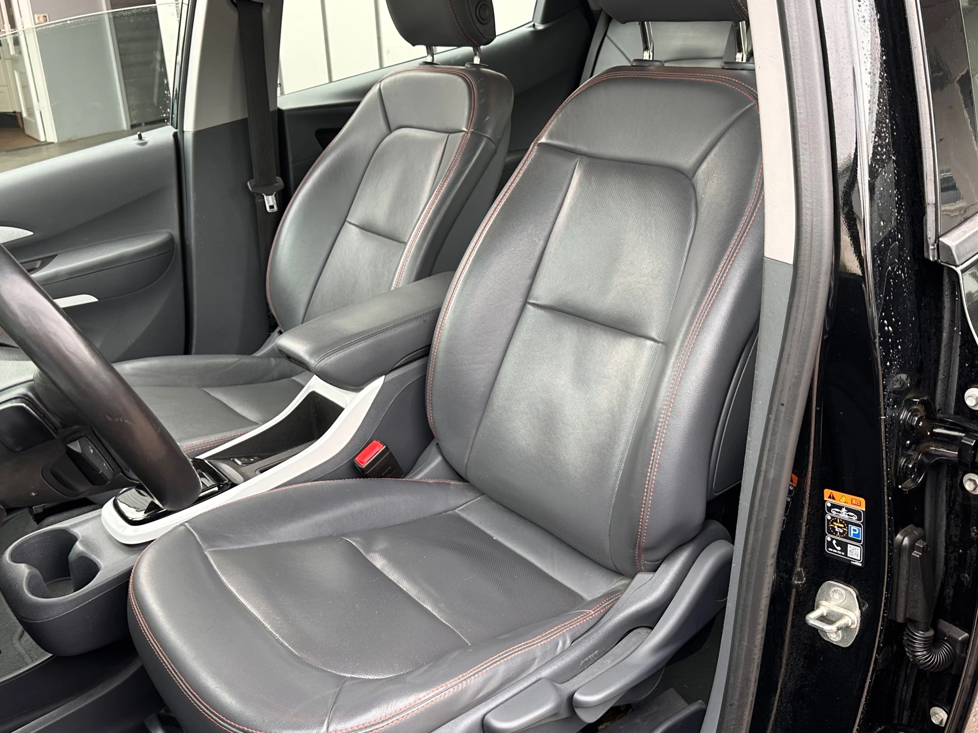 Hoofdafbeelding Opel Ampera-e